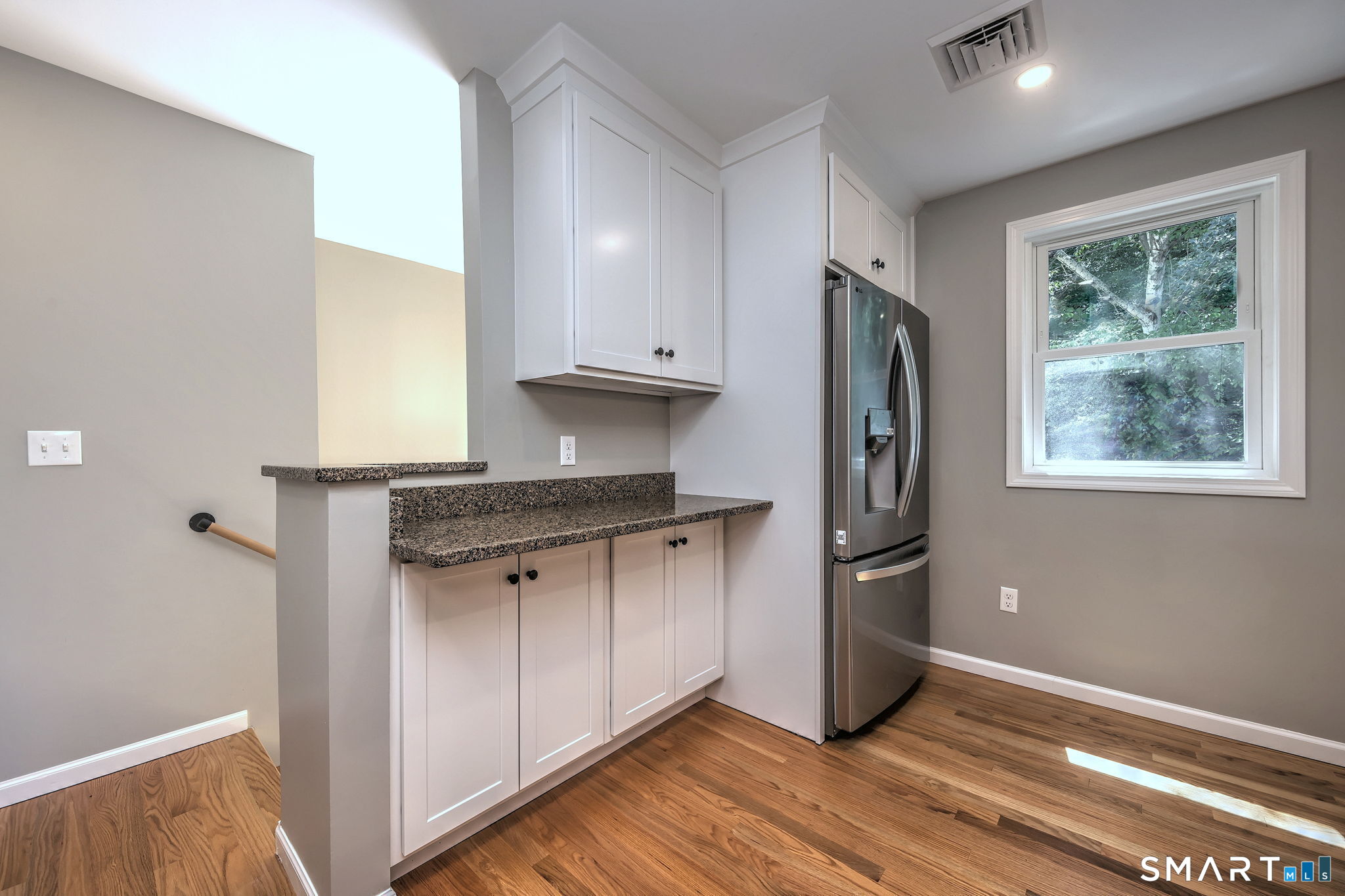 210 Cloudland Road photo 22