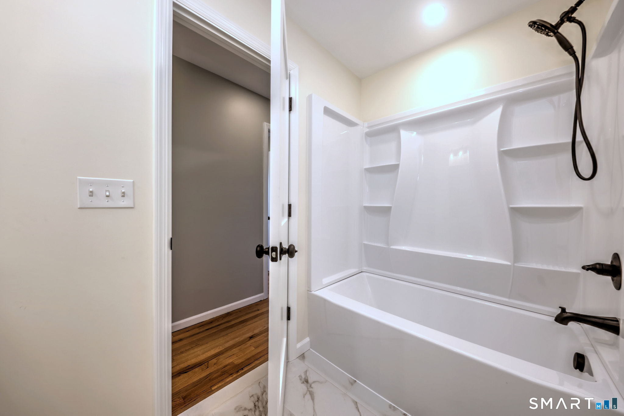 210 Cloudland Road photo 31