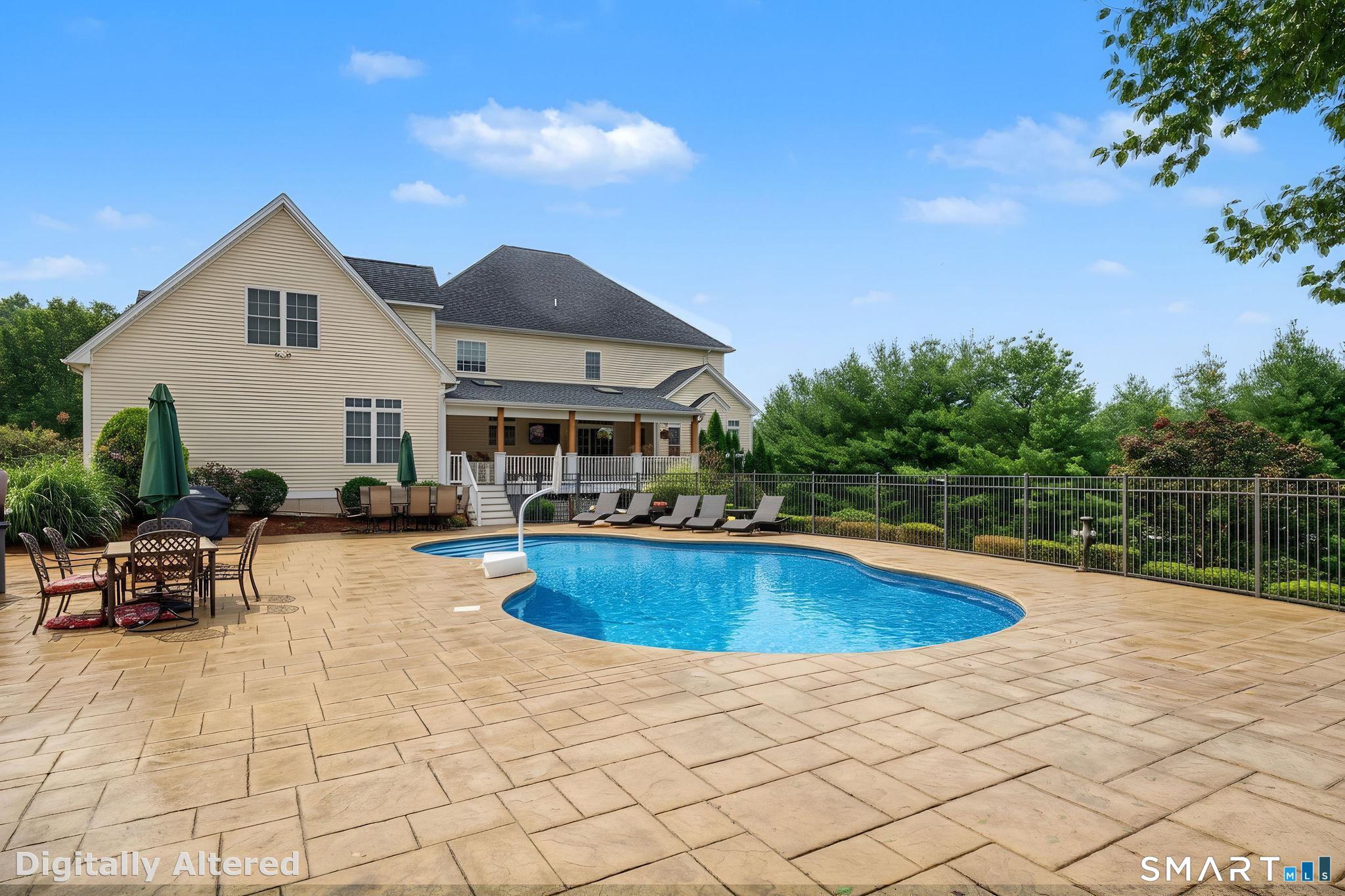 9 Pierpont Court photo 36