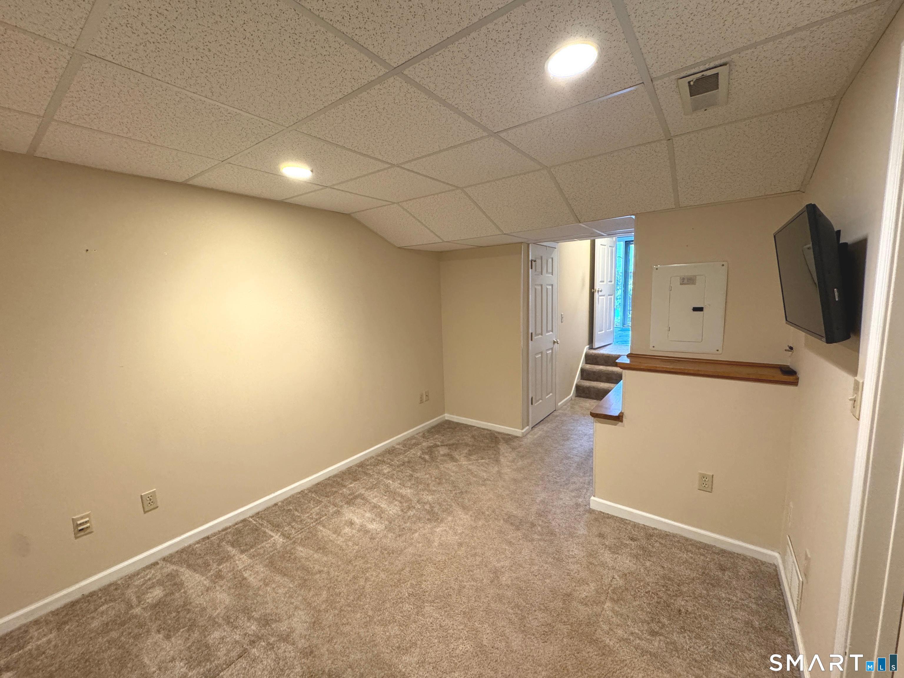 92 Metacomet Drive photo 15