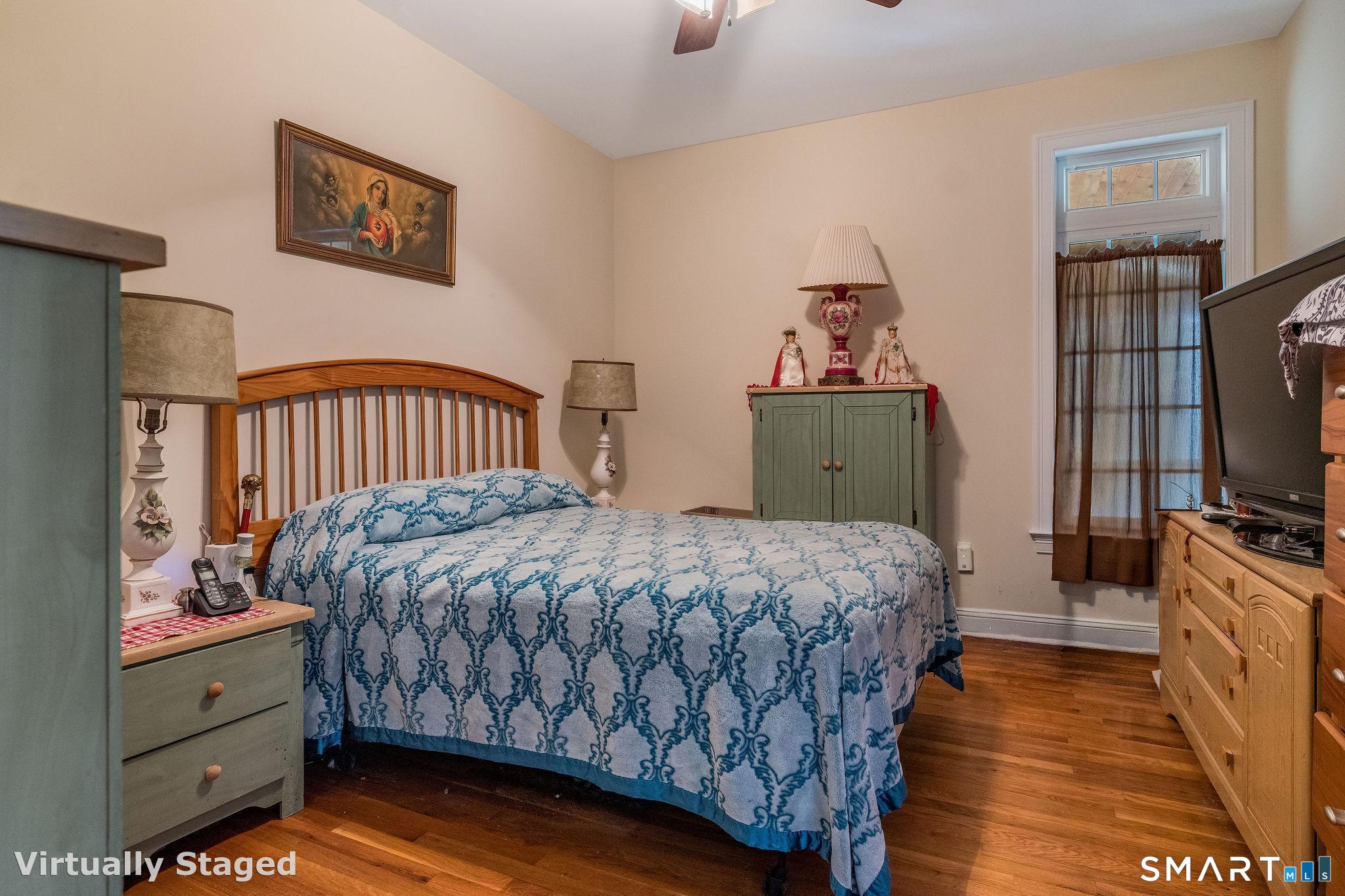 9 Pierpont Court photo 34