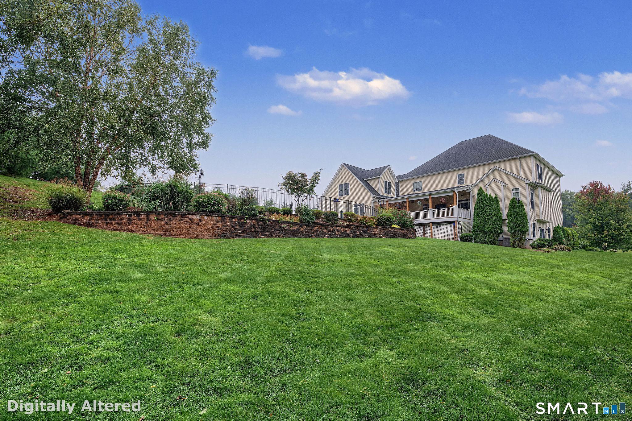 9 Pierpont Court photo 39