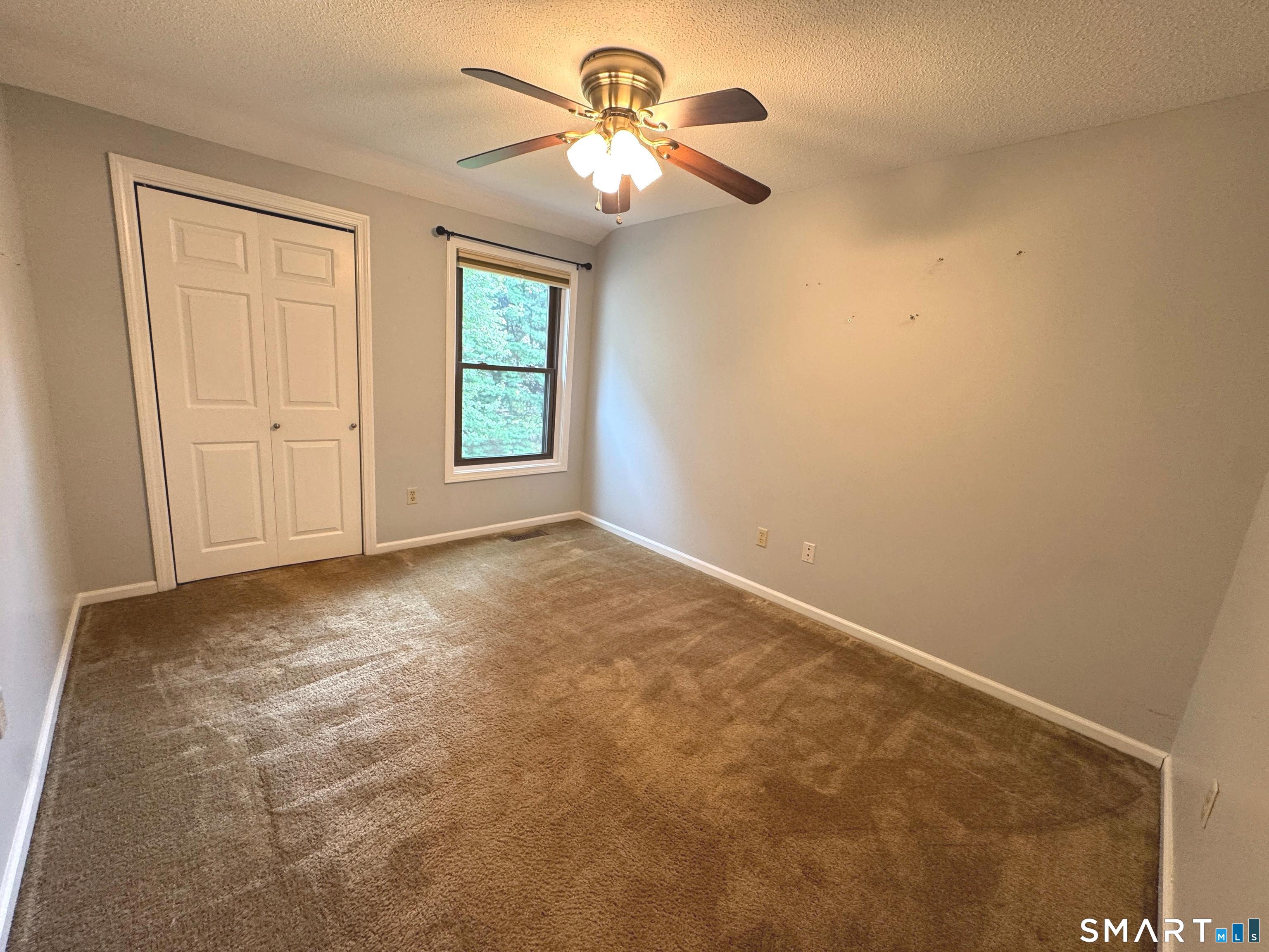 92 Metacomet Drive photo 11