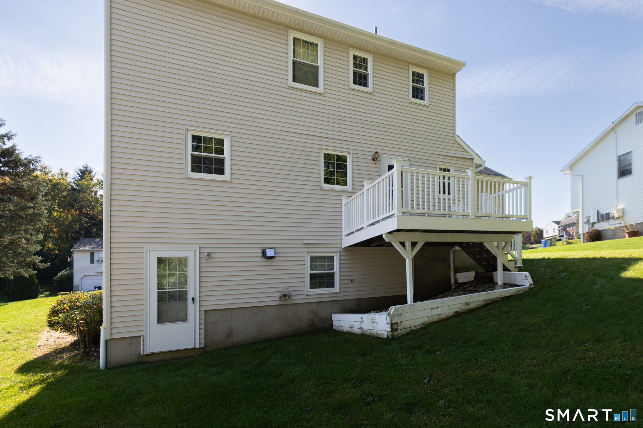 300 Ardsley Road photo 32