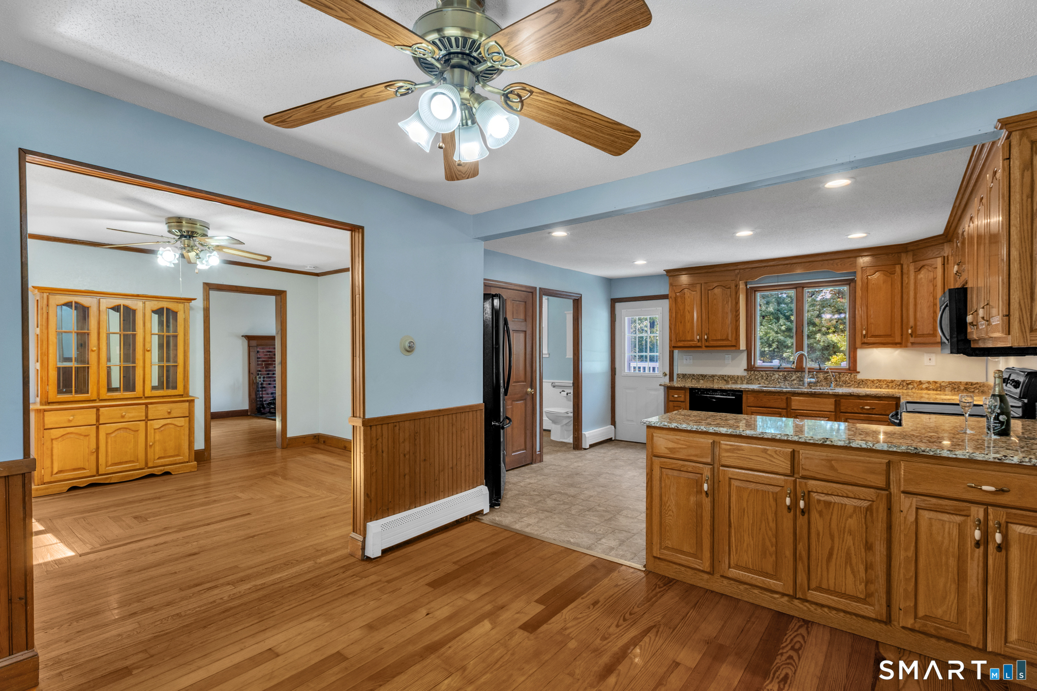 159 Ellington Avenue photo 10
