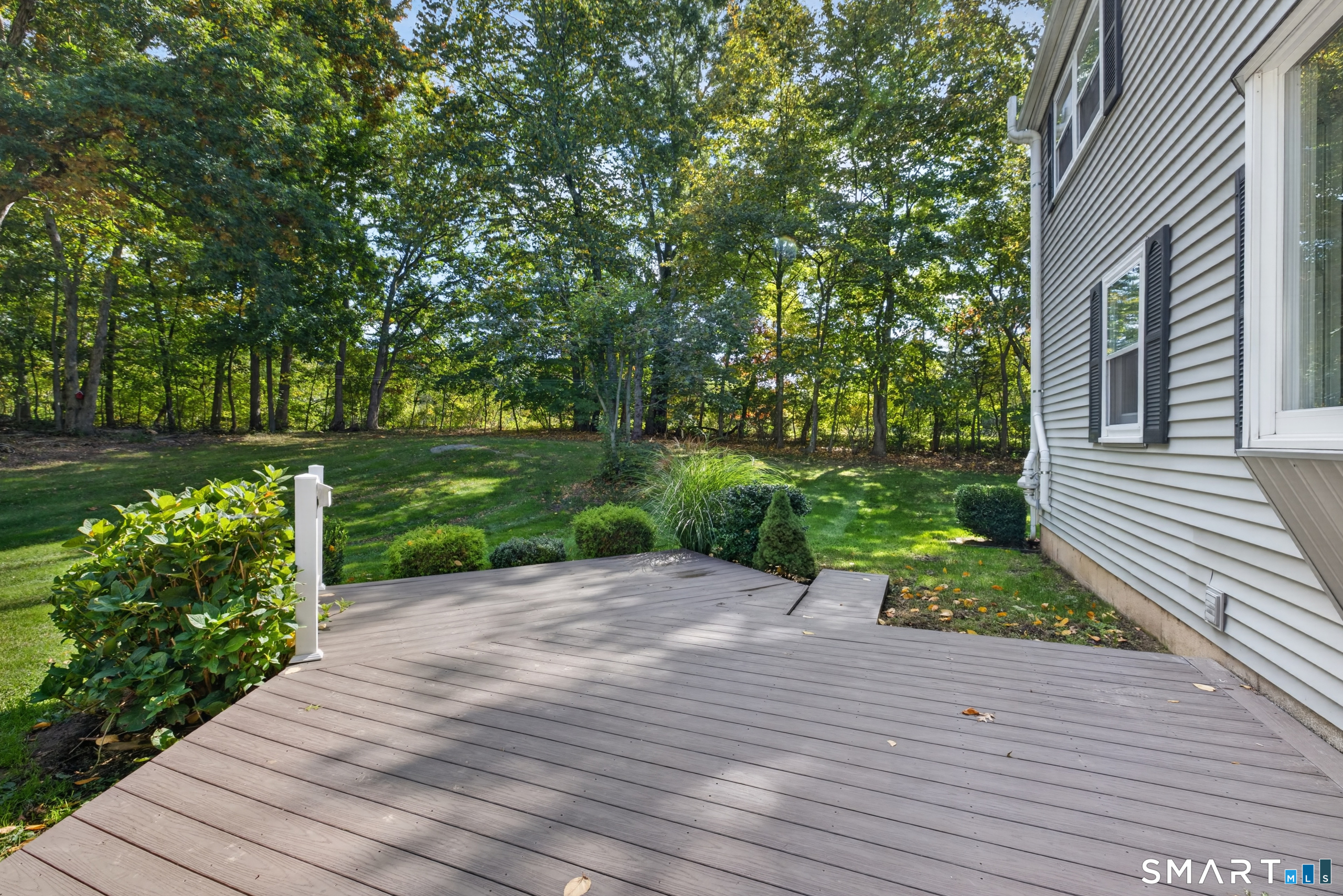 Photo 3 of Single family home for sale at 268 Woodland St, South Glastonbury, CT 06073 | MLS# 24205262 | Listing updated on 2026-10-06