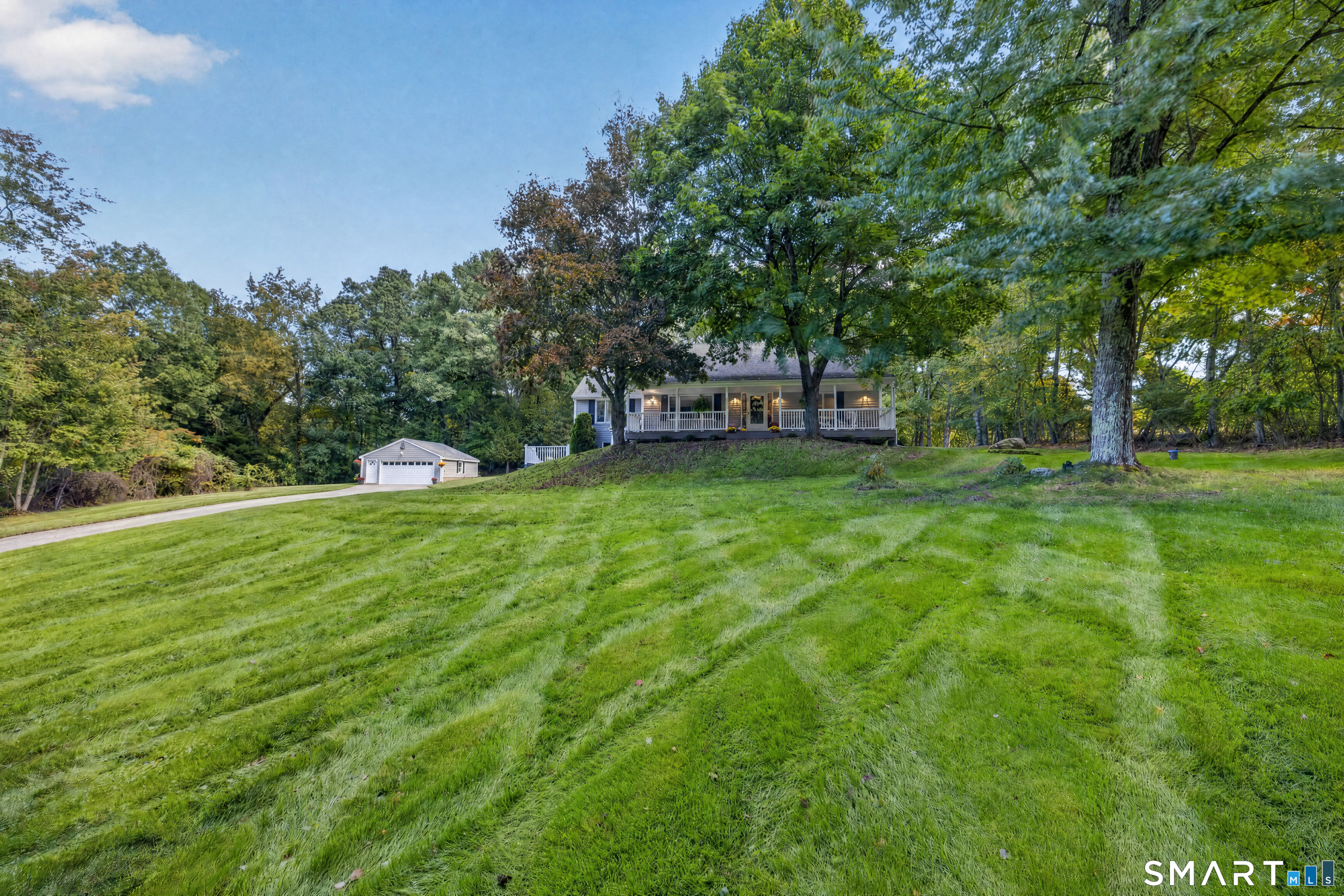 Photo 2 of Single family home for sale at 268 Woodland St, South Glastonbury, CT 06073 | MLS# 24205262 | Listing updated on 2026-10-06