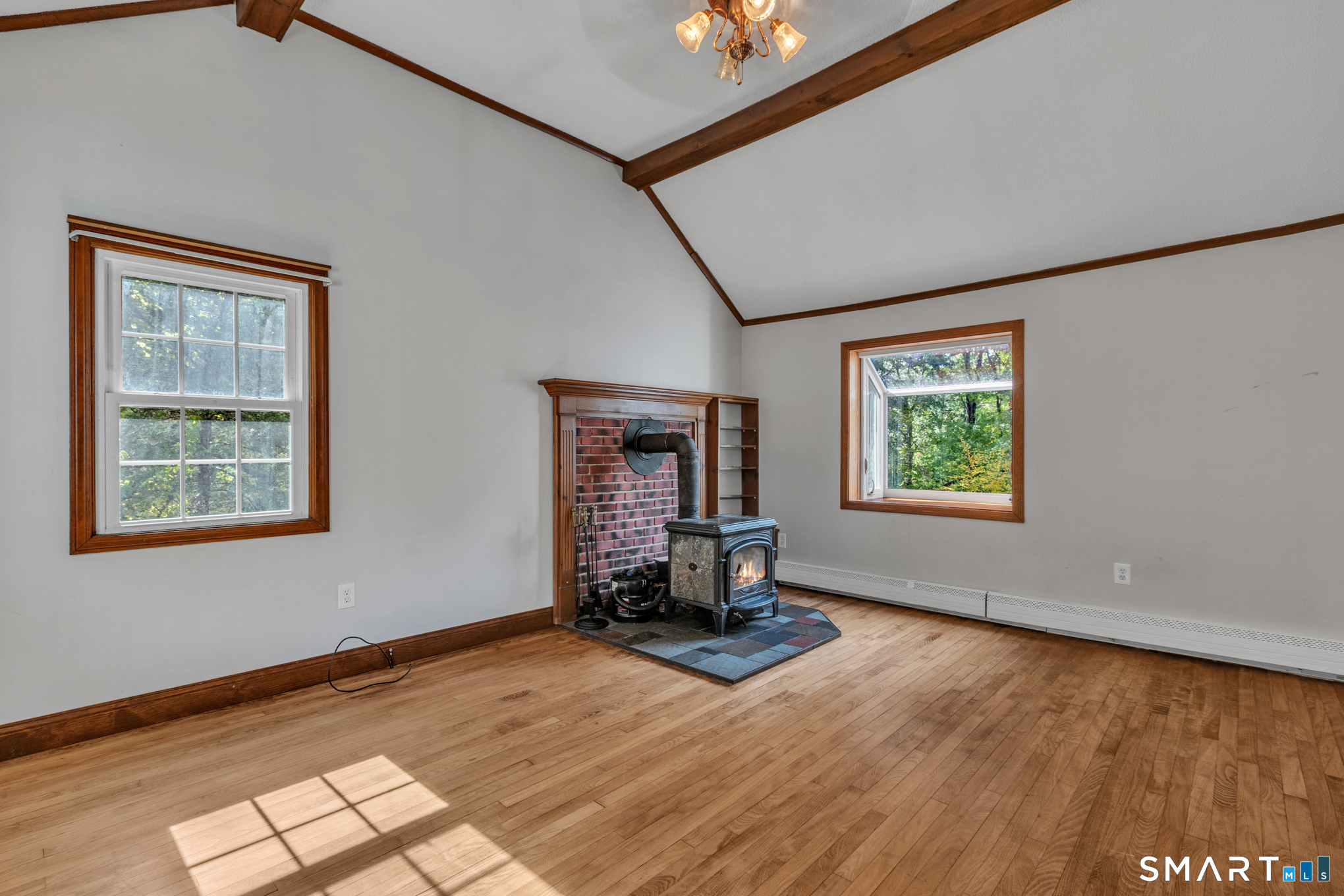 159 Ellington Avenue photo 19