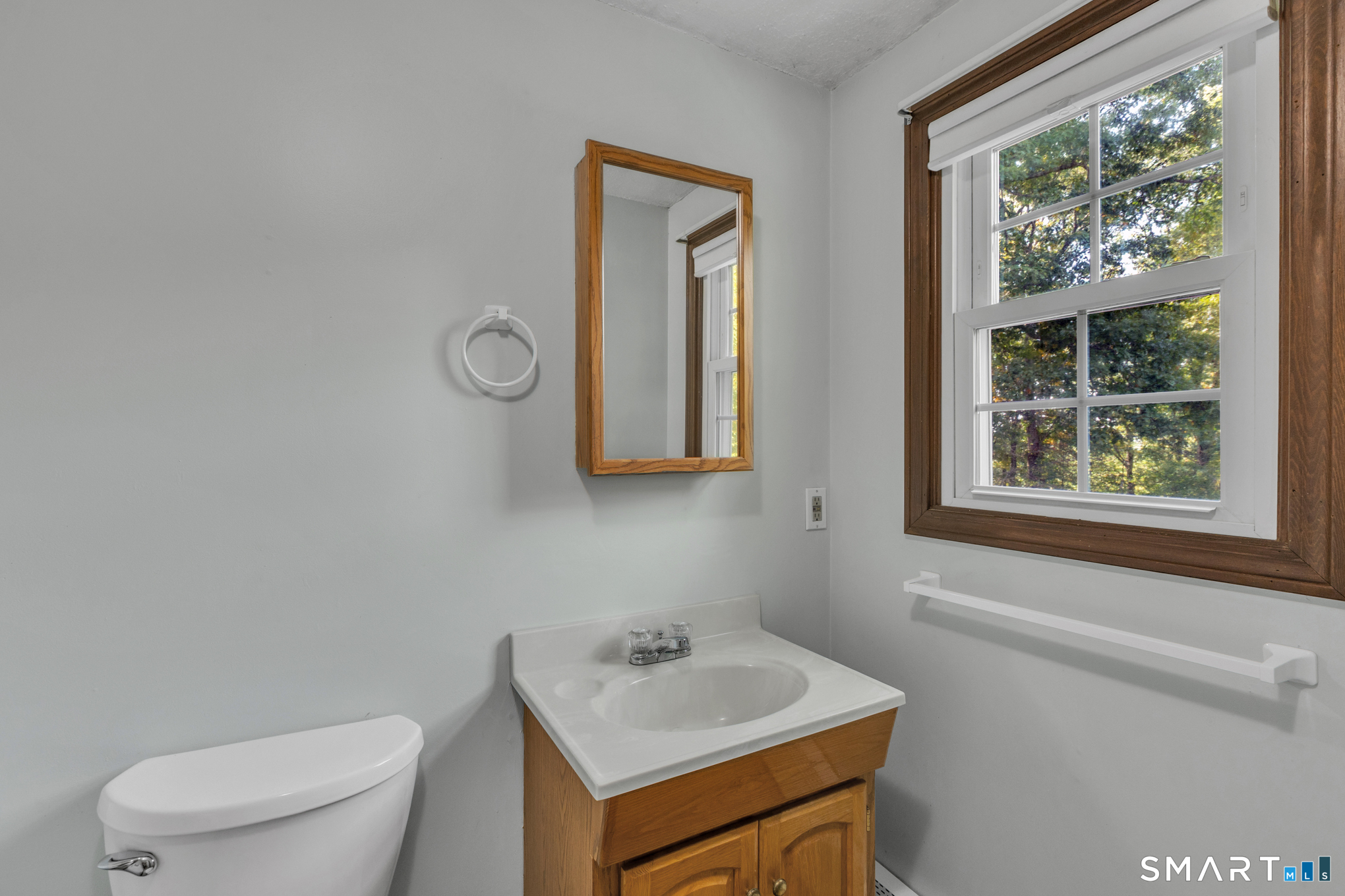 159 Ellington Avenue photo 31