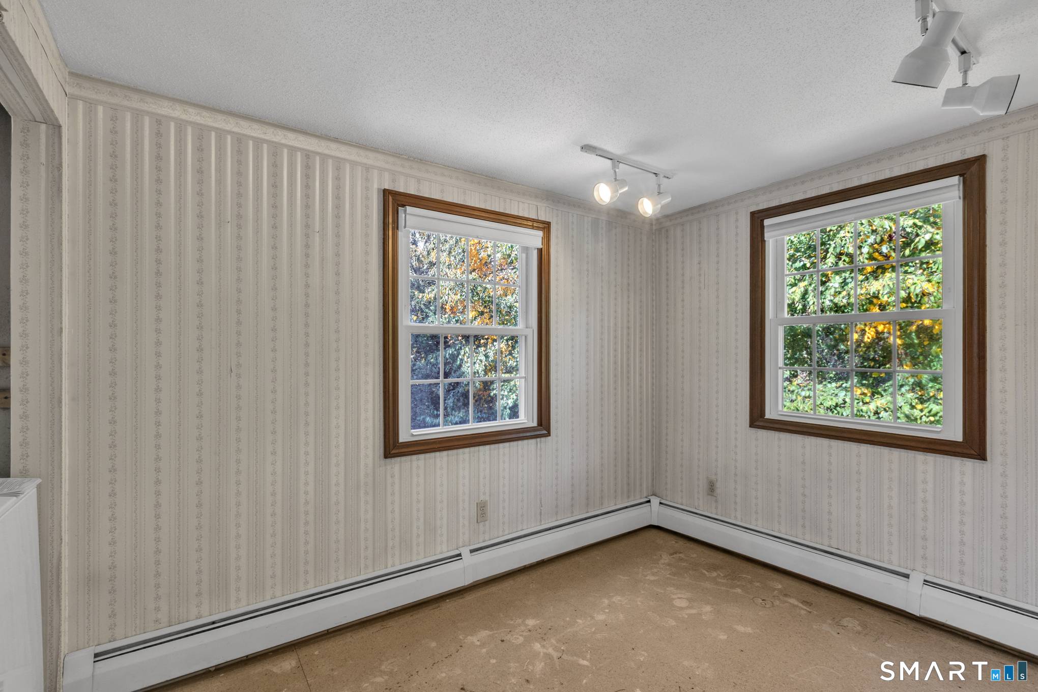 159 Ellington Avenue photo 26