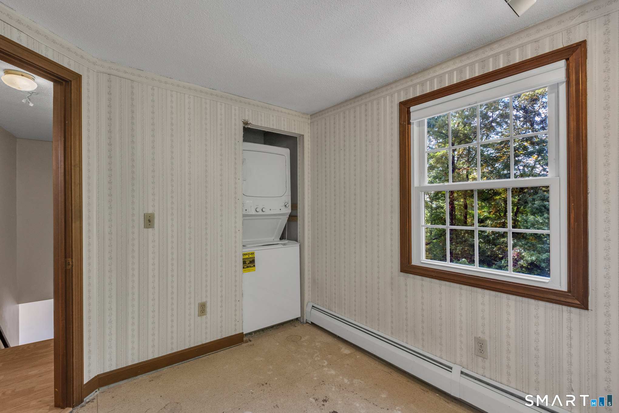 159 Ellington Avenue photo 25