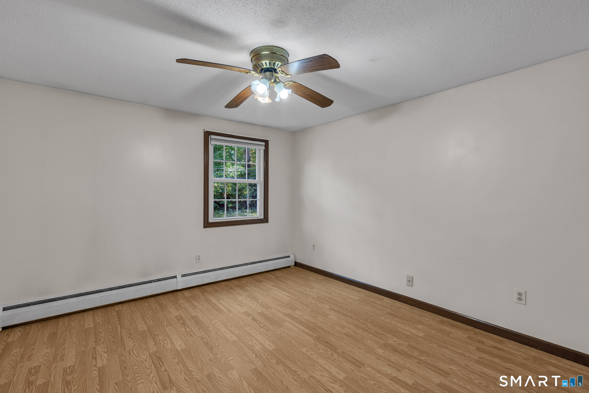 159 Ellington Avenue photo 29