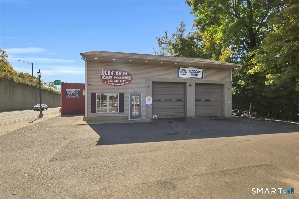 27 South Main Street