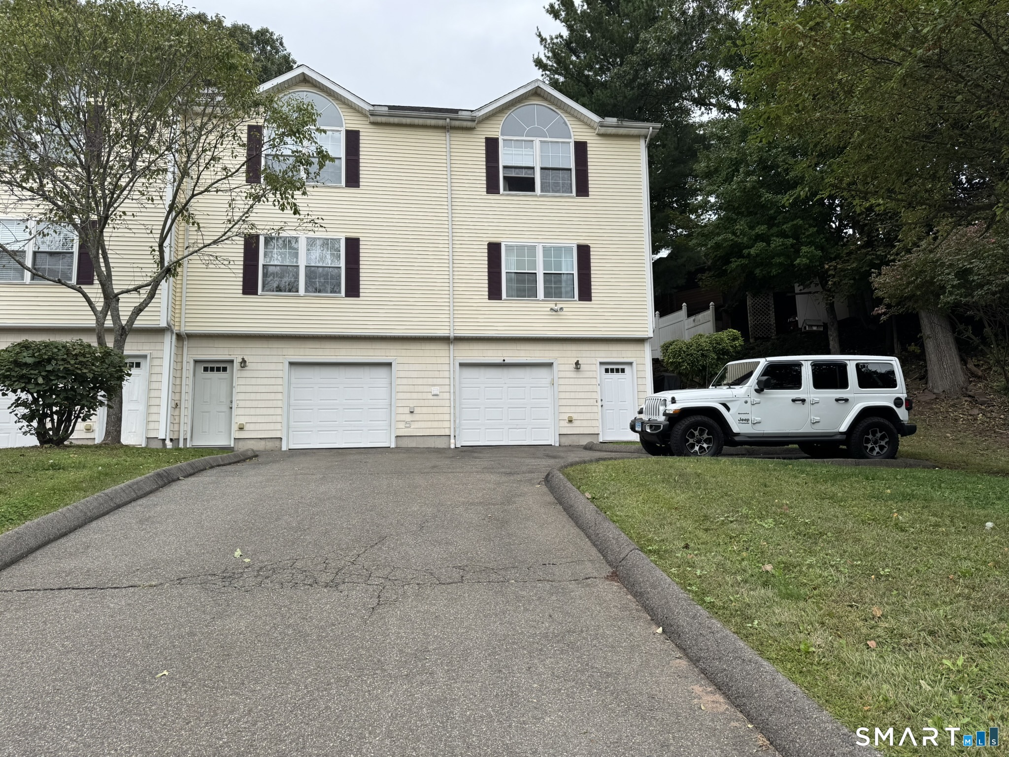 Photo 1 of Townhouse for sale at 174 Woodland St #4, Meriden, CT 06451 | MLS# 24211893 | Listing updated on 2026-10-07