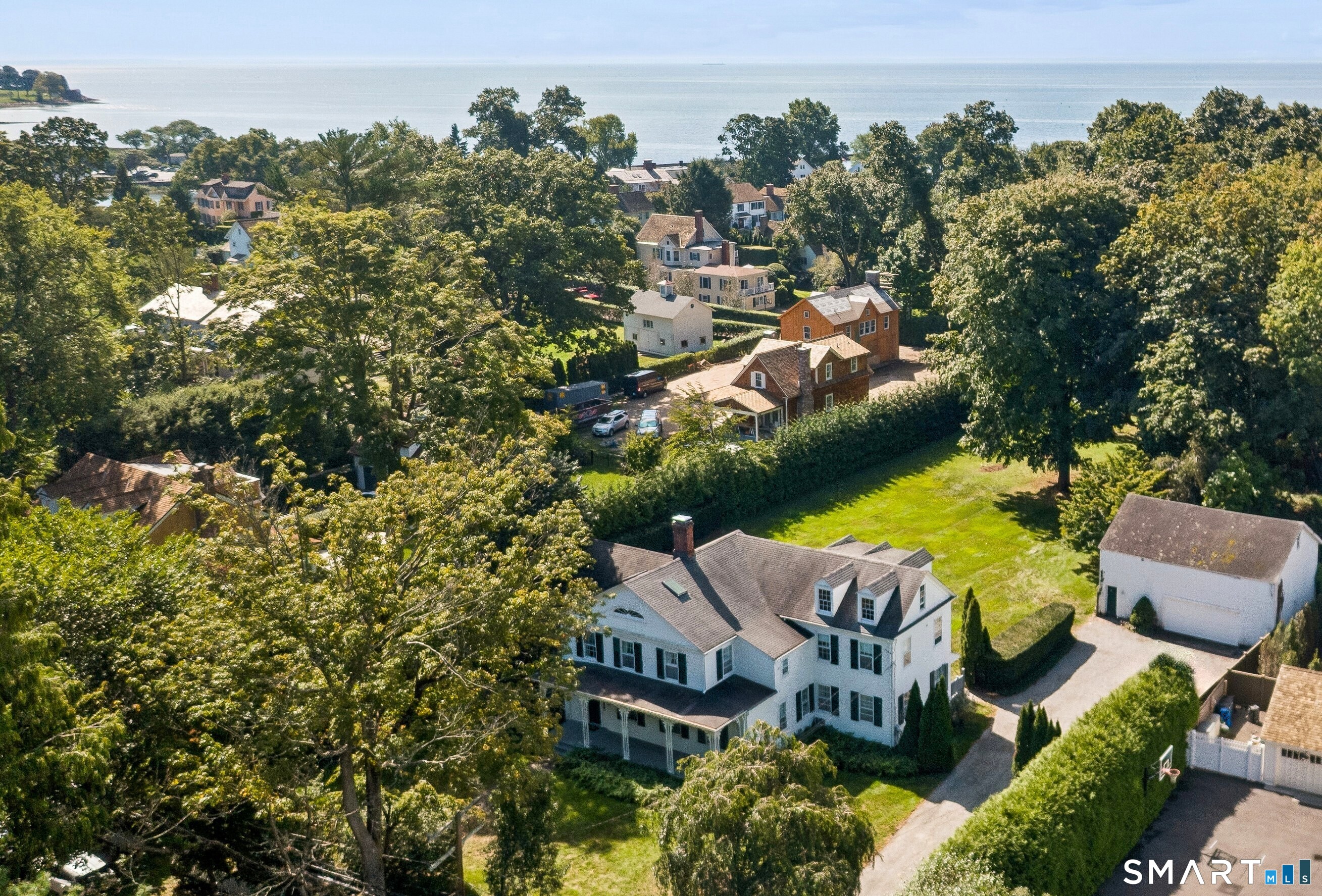 Photo 1 of Single family home for sale at 195 Old S Rd, Southport, CT 06890 | MLS# 24206984 | Listing updated on 2026-10-07