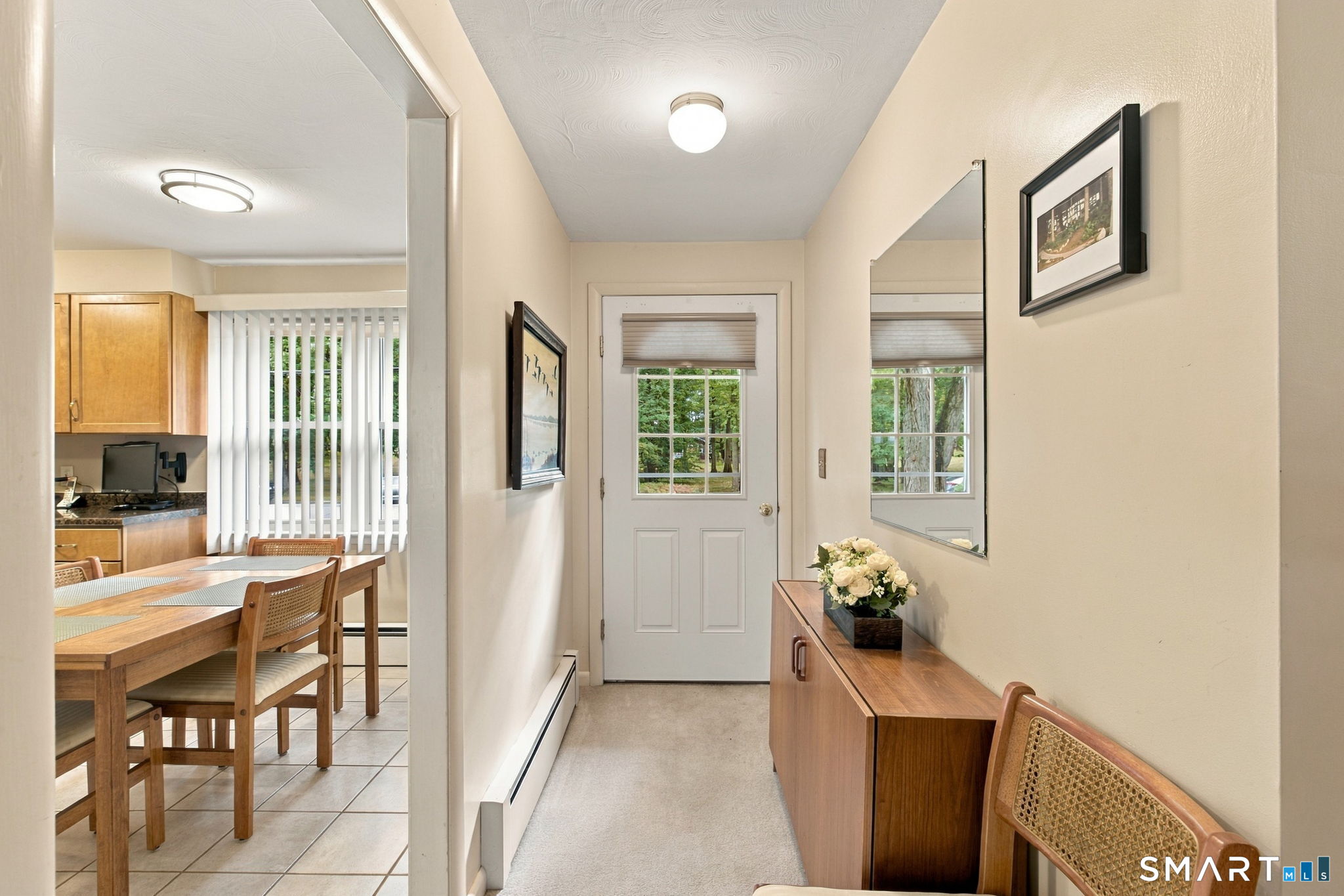 327 Burnham Street photo 12