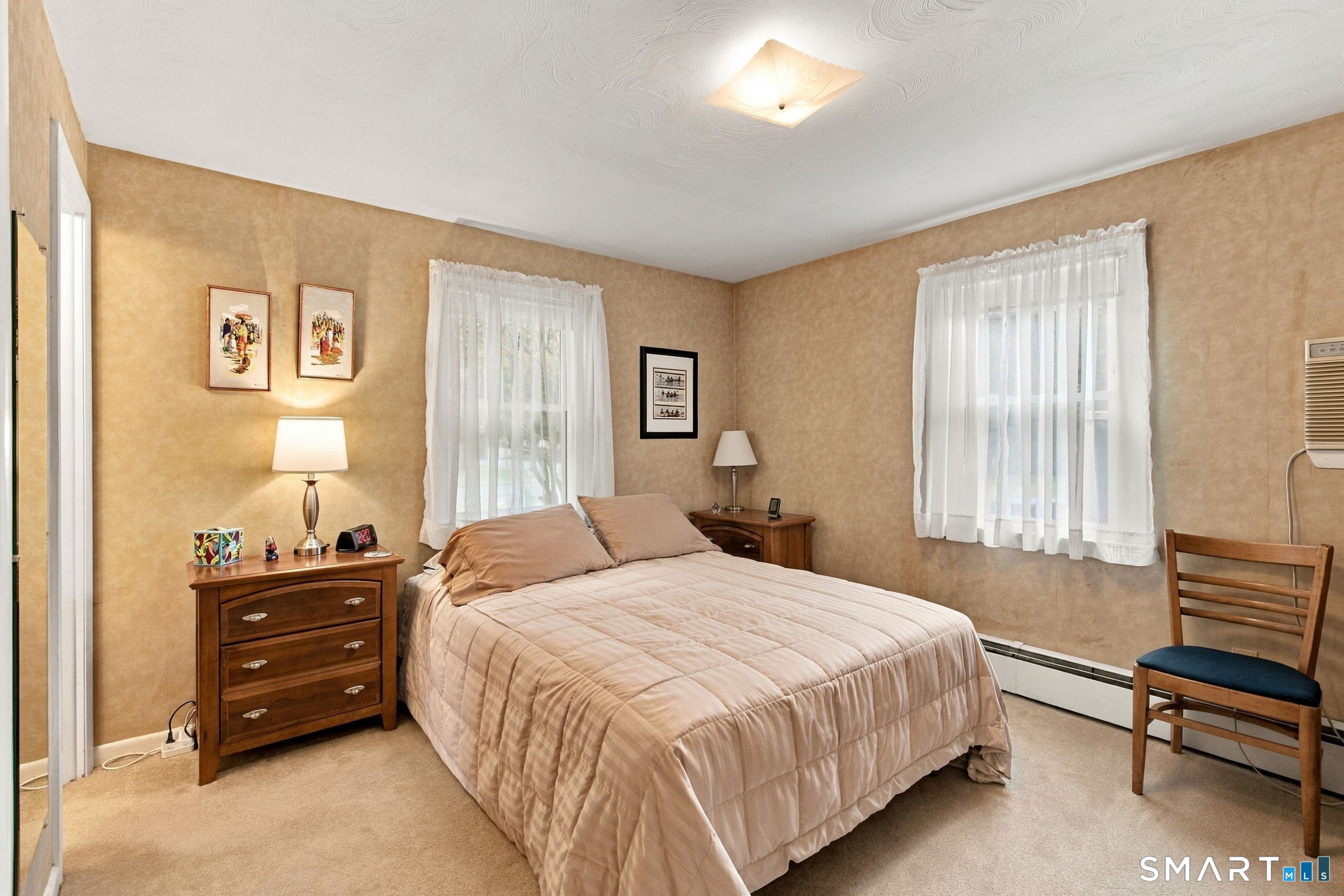 327 Burnham Street photo 18