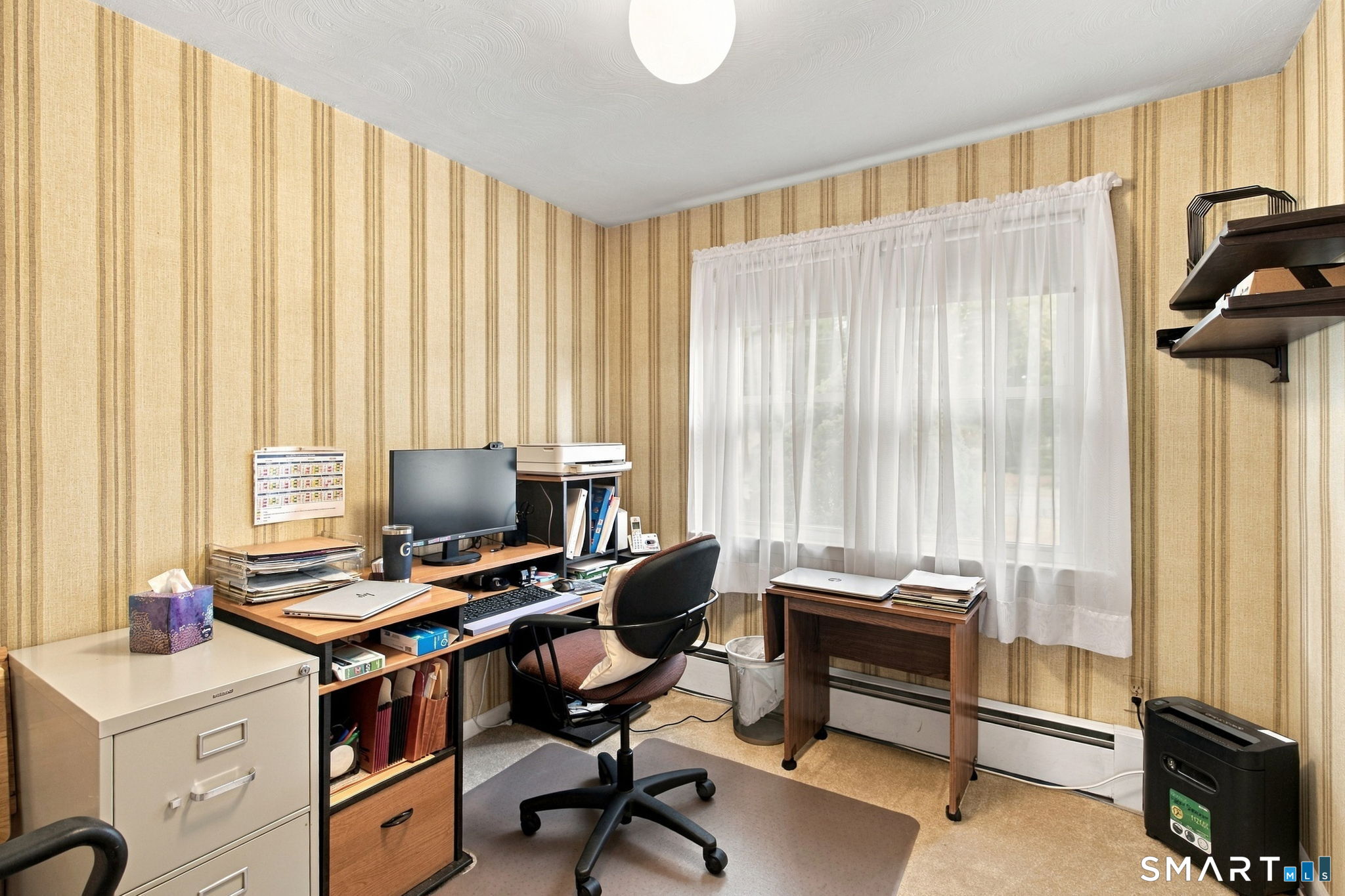 327 Burnham Street photo 23