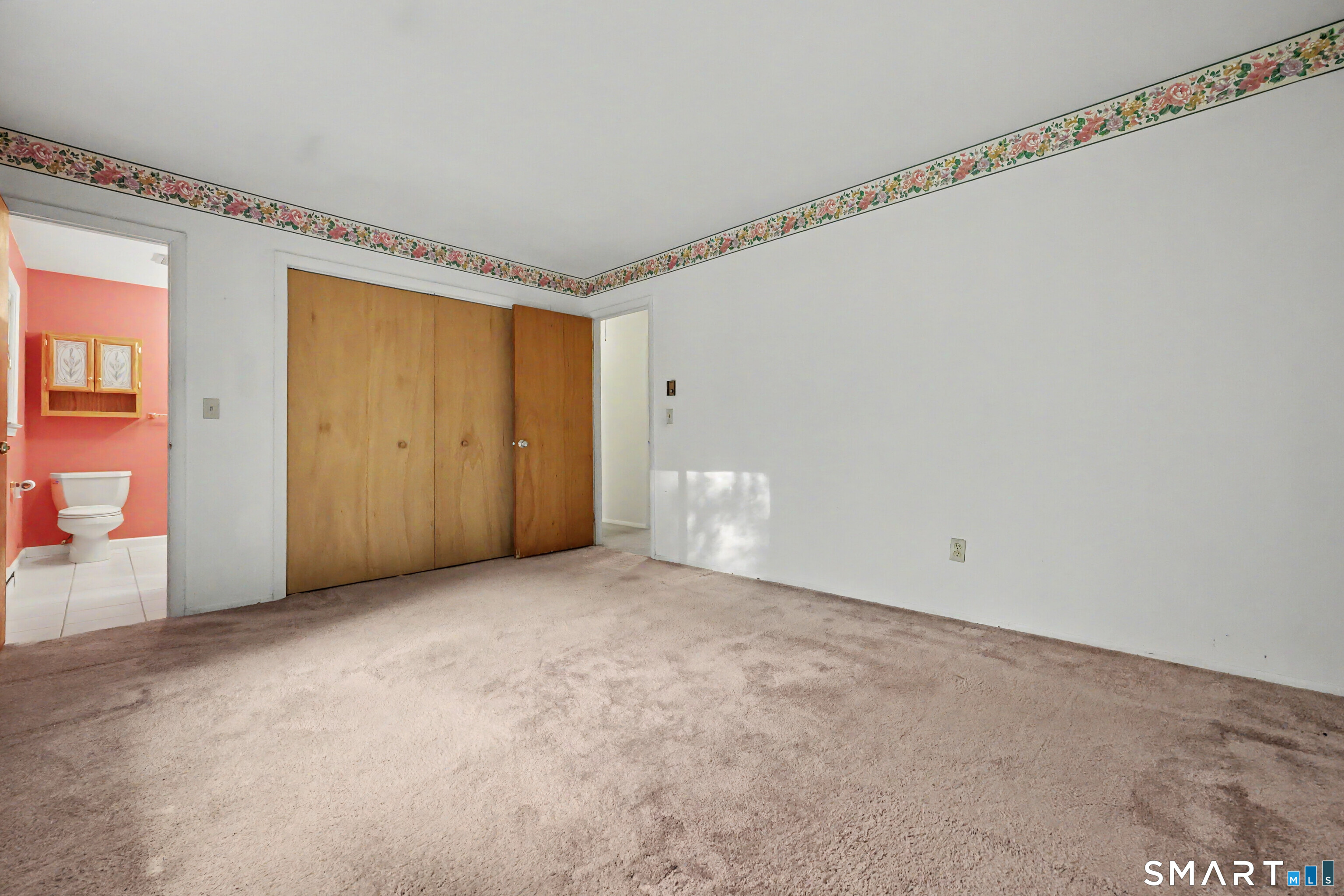 64 Connelly photo 20