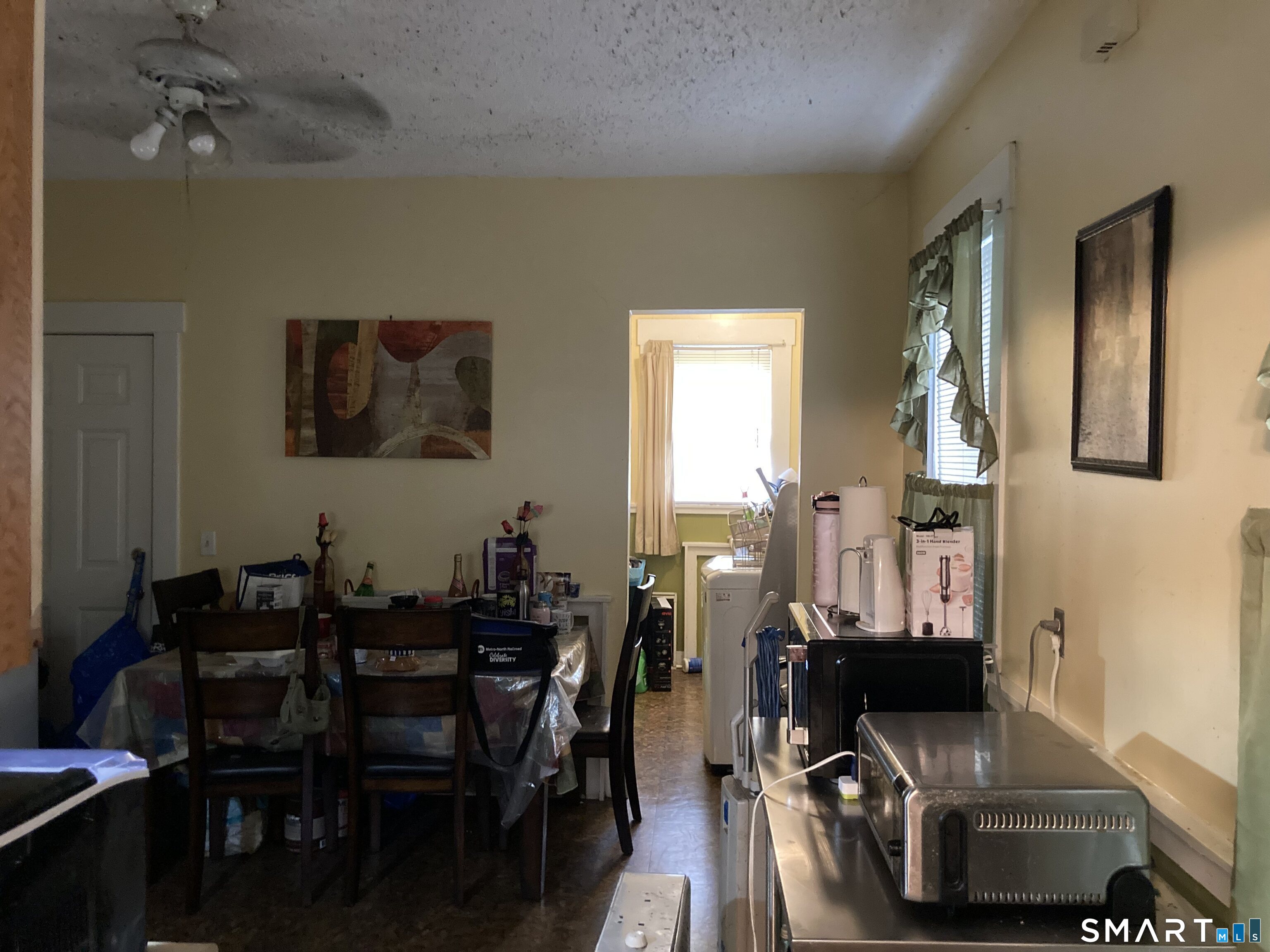 225 Winthrop Avenue photo 17