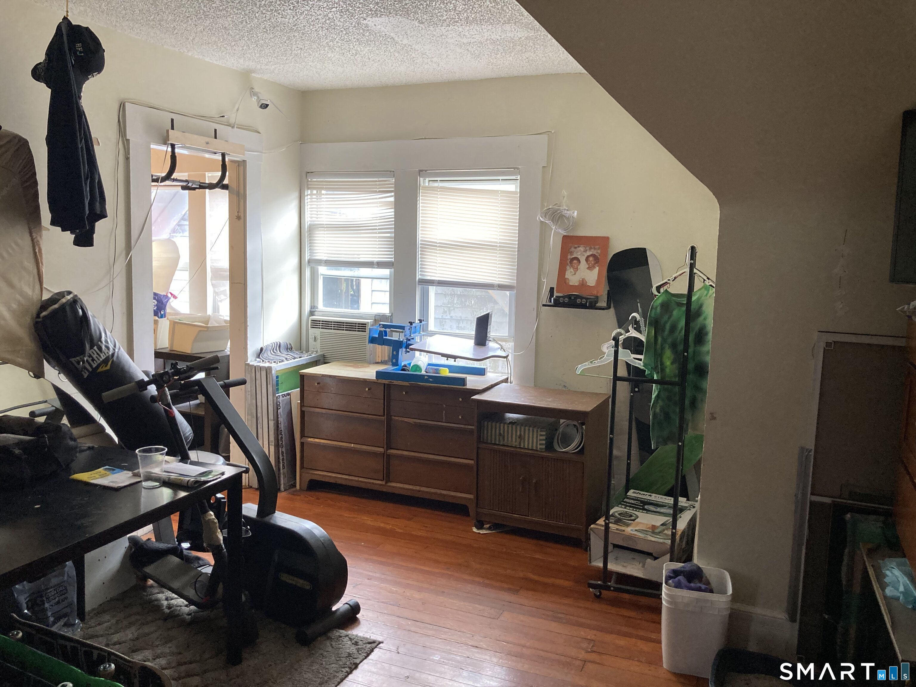 225 Winthrop Avenue photo 24
