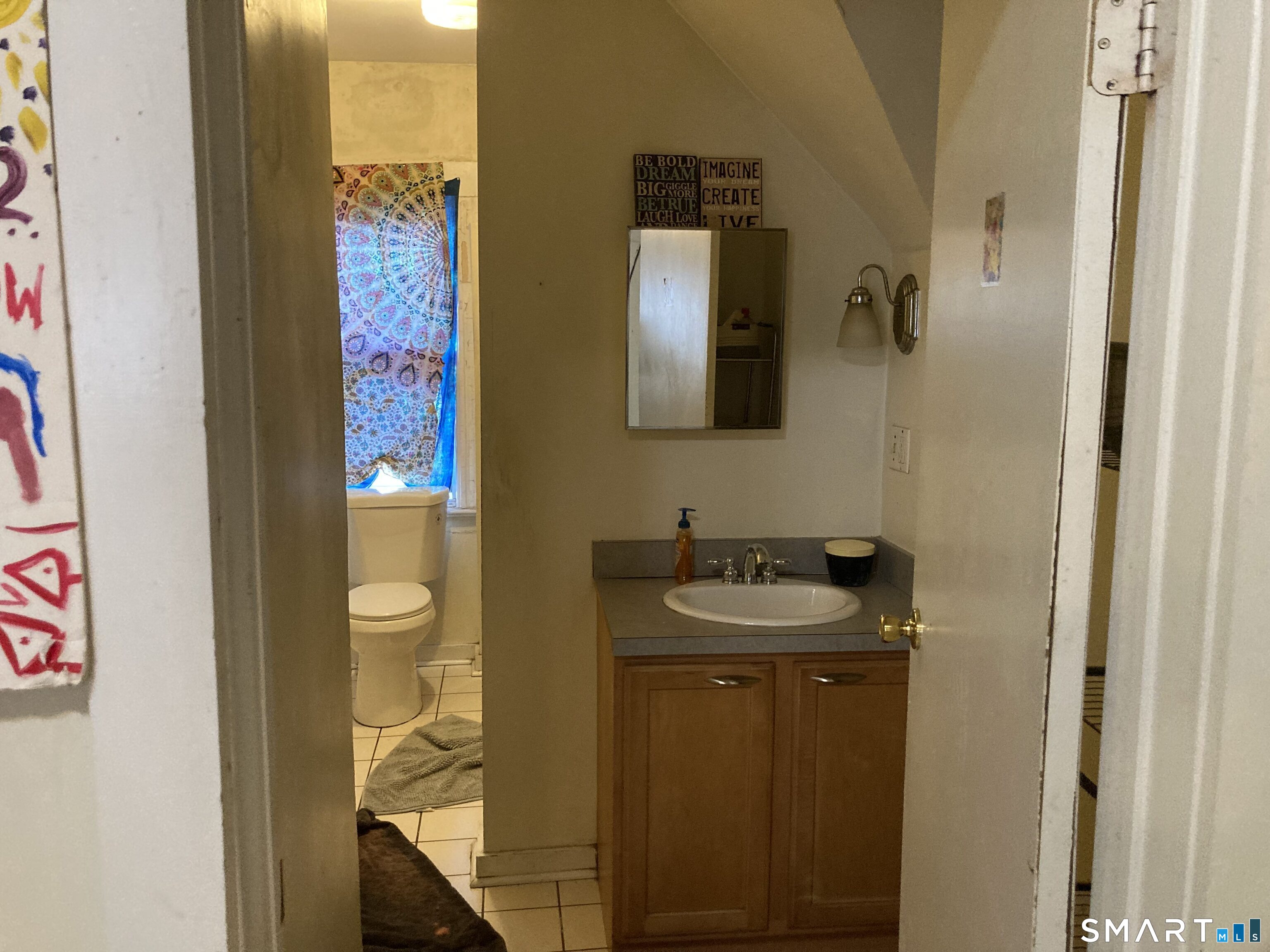 225 Winthrop Avenue photo 27