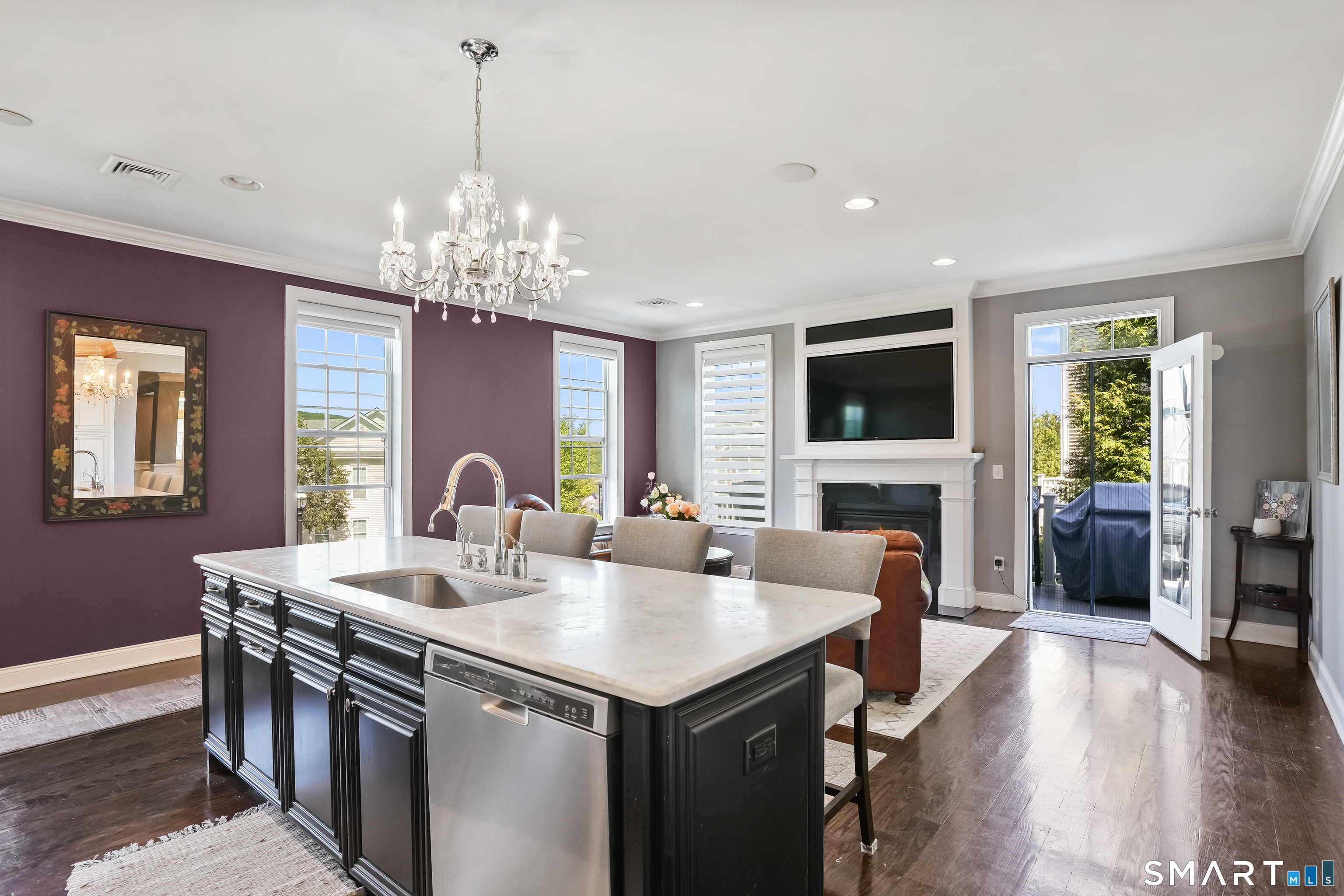 Foto 6 de Condominio en renta en 25 Warrington Round #25, Danbury, CT — $5,700/mes
