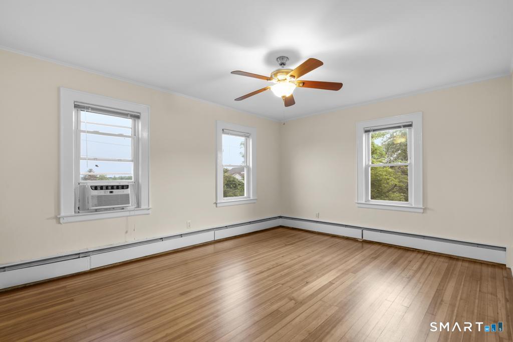 73 Cos Cob Avenue photo 11