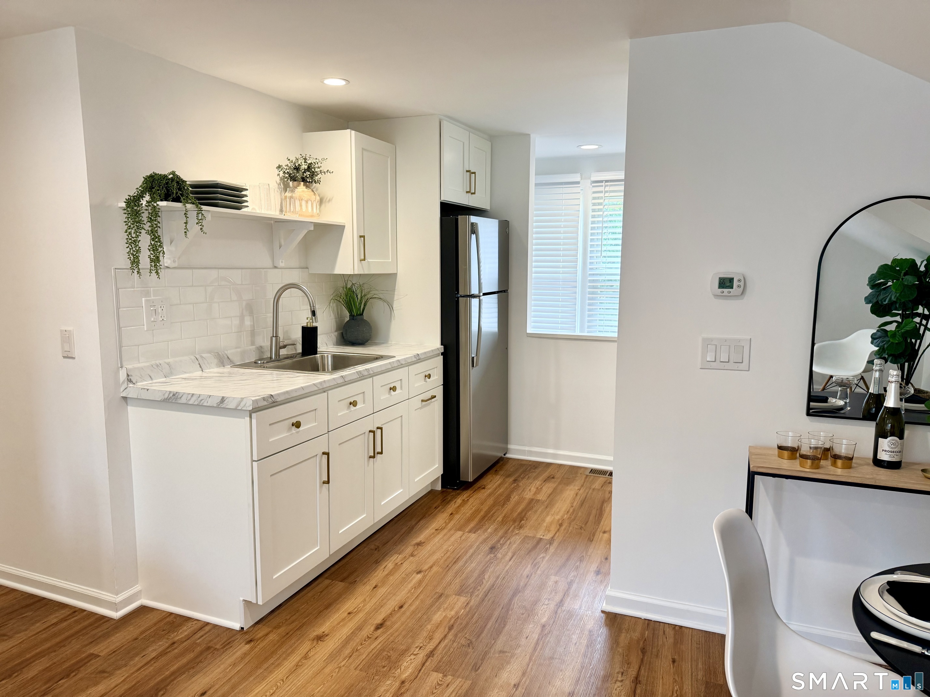 Foto 6 de Apartamento en renta en 56 Richmondville Avenue, Westport, CT — $3,250/mes