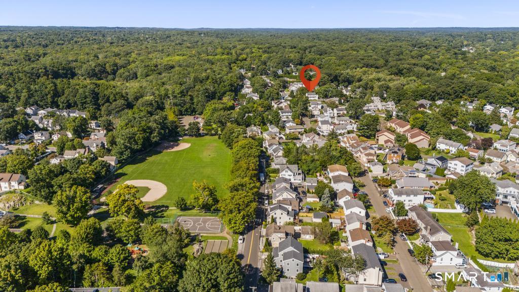 73 Cos Cob Avenue photo 23