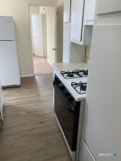 Foto 7 de Renta en 39 Glenbrook Road #5V, Stamford, CT — $2,400/mes