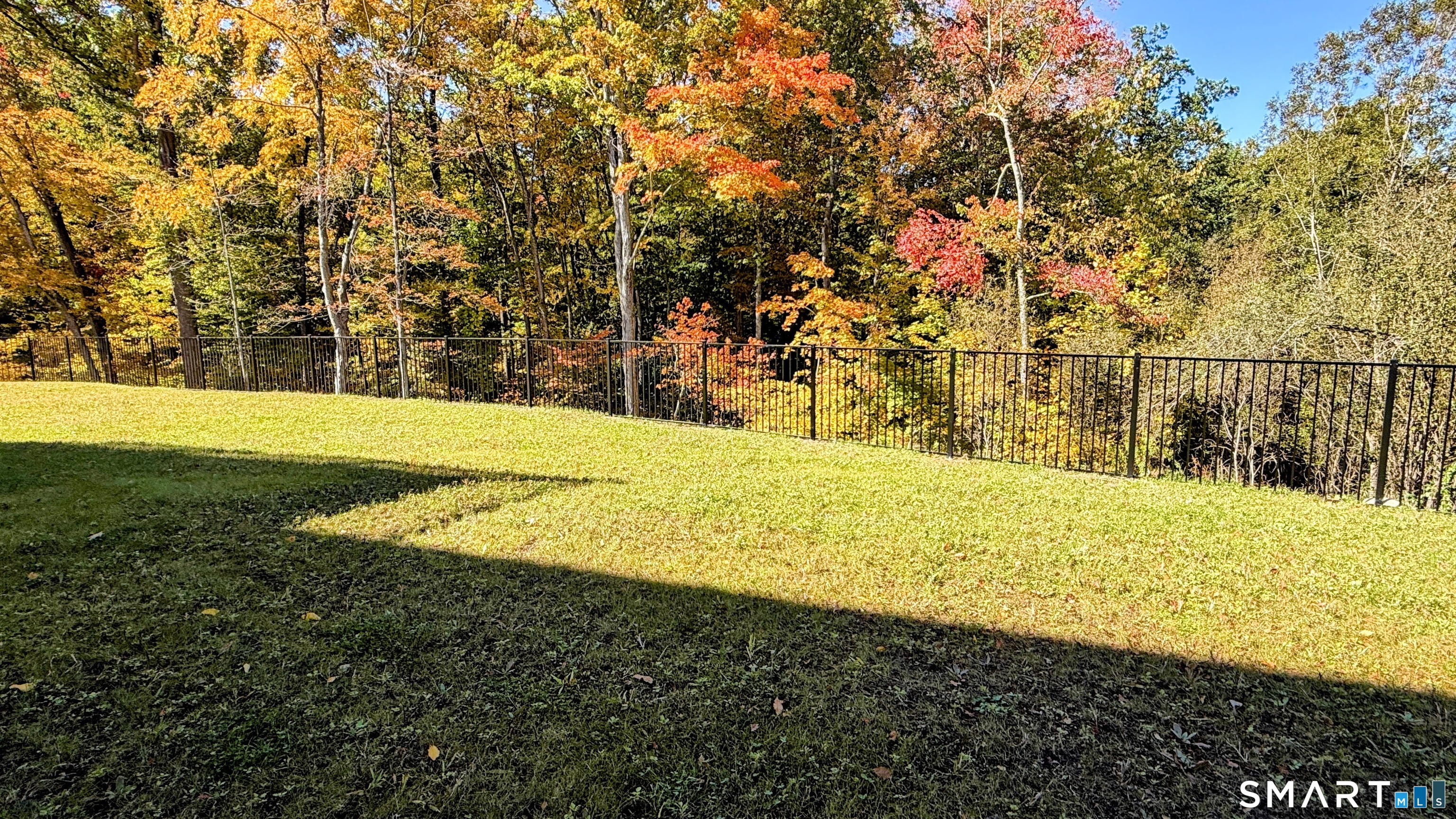 Photo 3 of Single family home for sale at 1427 Monroe Turnpike, Monroe, CT 06468 | MLS# 24208729 | Listing updated on 2026-10-05
