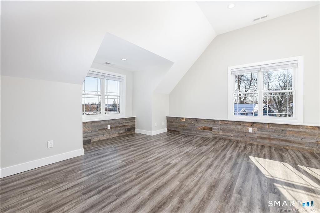 202 Park Road, West Hartford, CT 06119