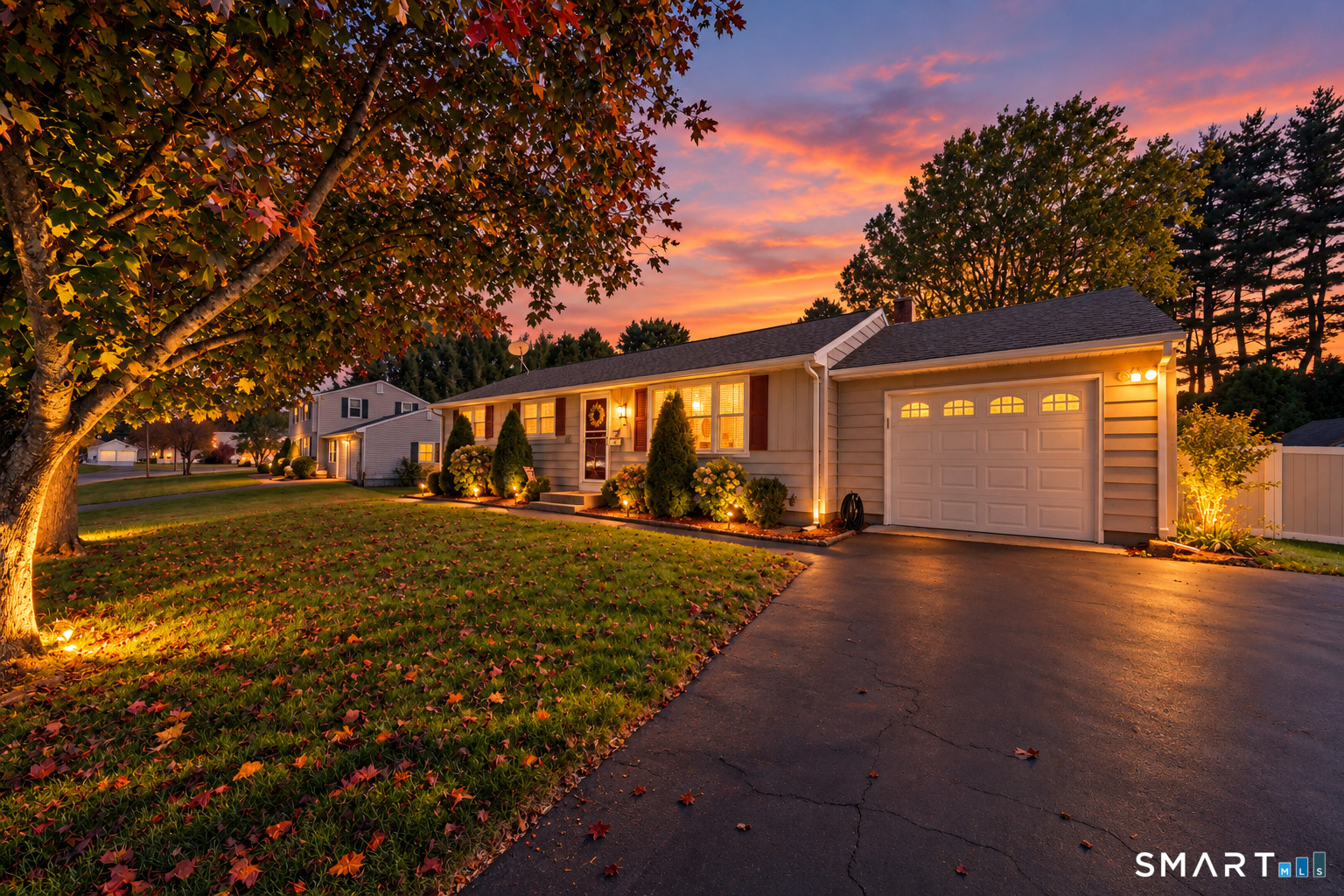 Photo 1 of Single family home for sale at 4 Whitewood St, Enfield, CT 06082 | MLS# 24211876 | Listing updated on 2026-10-08
