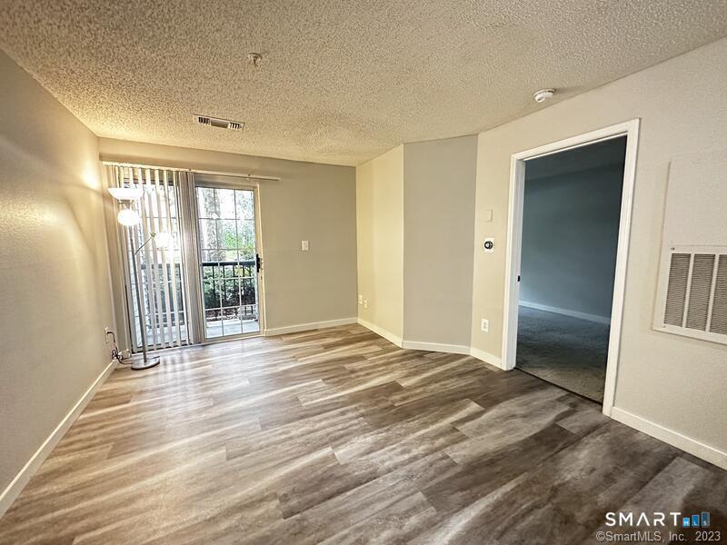 Foto 9 de Renta en 100 Glenbrook Road #1428, Stamford, CT — $2,293/mes