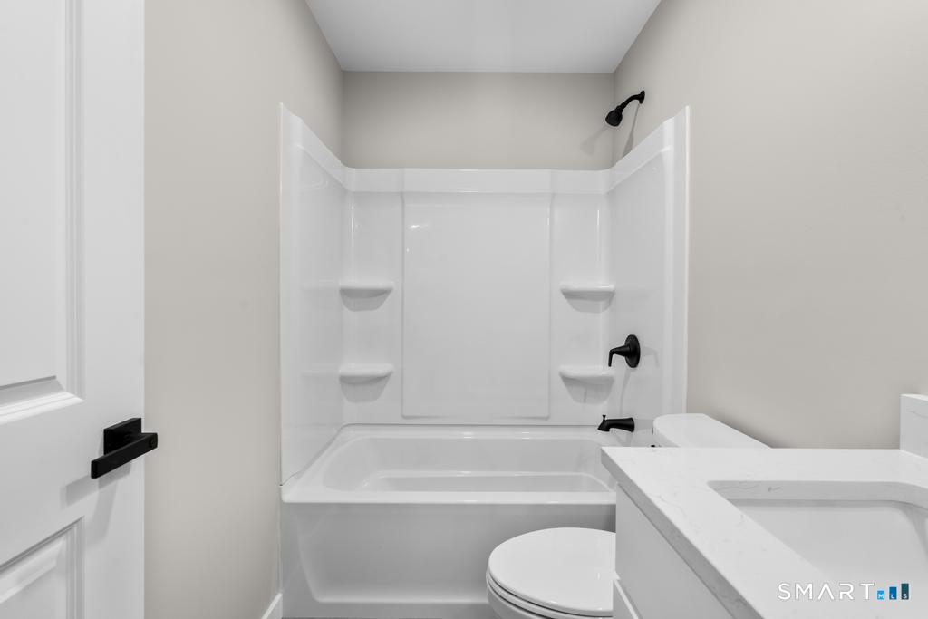 108 Sherman Avenue photo 13
