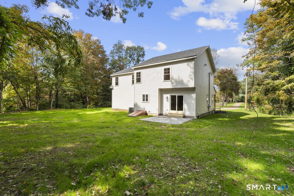 108 Sherman Avenue photo 16