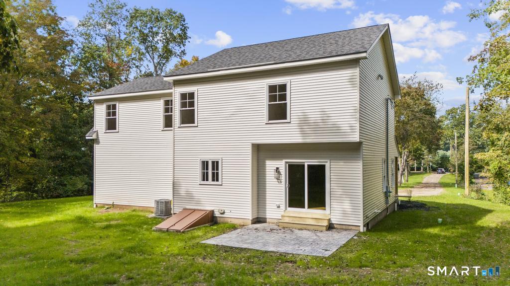 108 Sherman Avenue photo 17