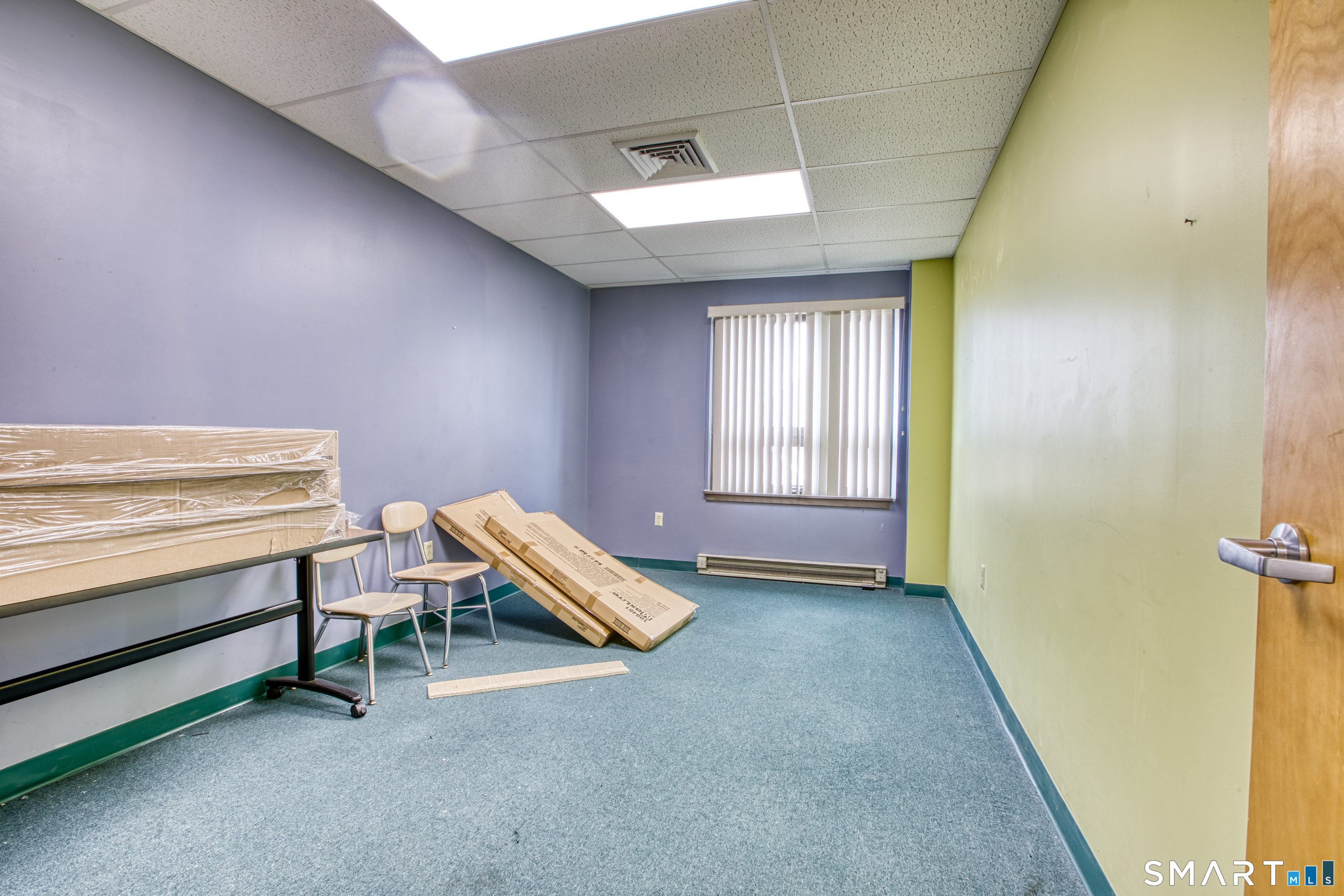1229 Albany Avenue, #404, Hartford, CT 06112