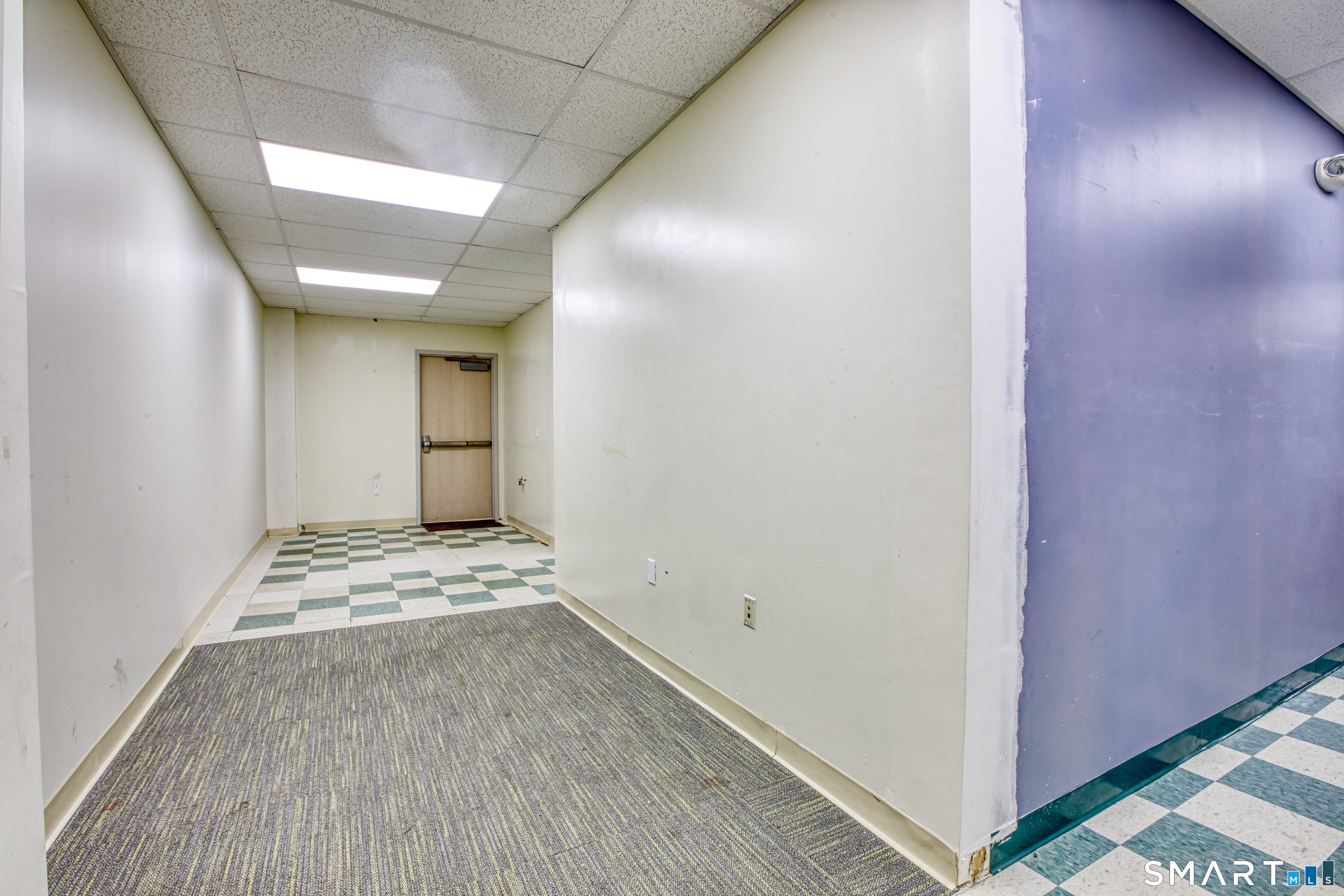 1229 Albany Avenue, #404, Hartford, CT 06112