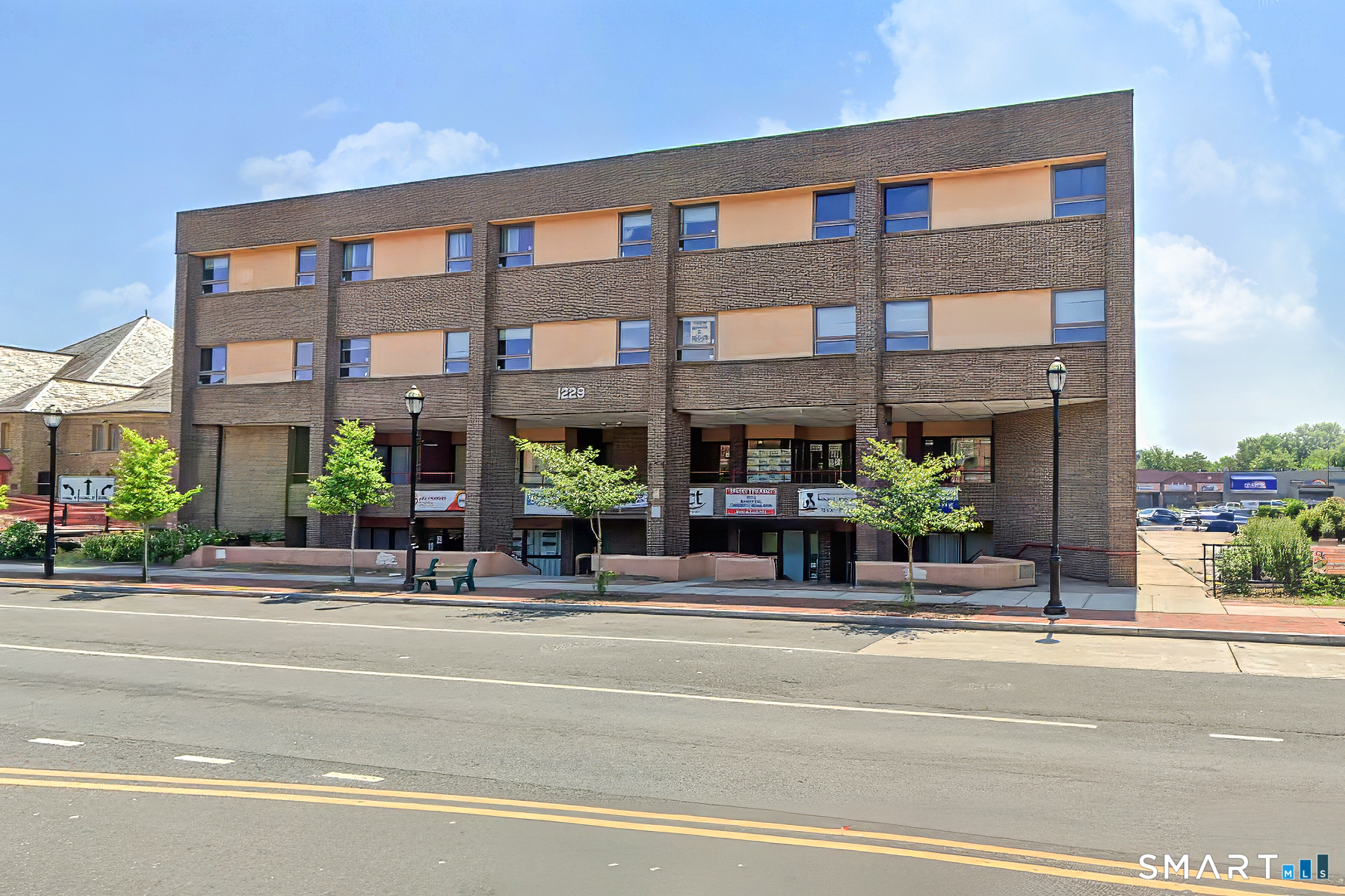 1229 Albany Avenue, #404, Hartford, CT 06112