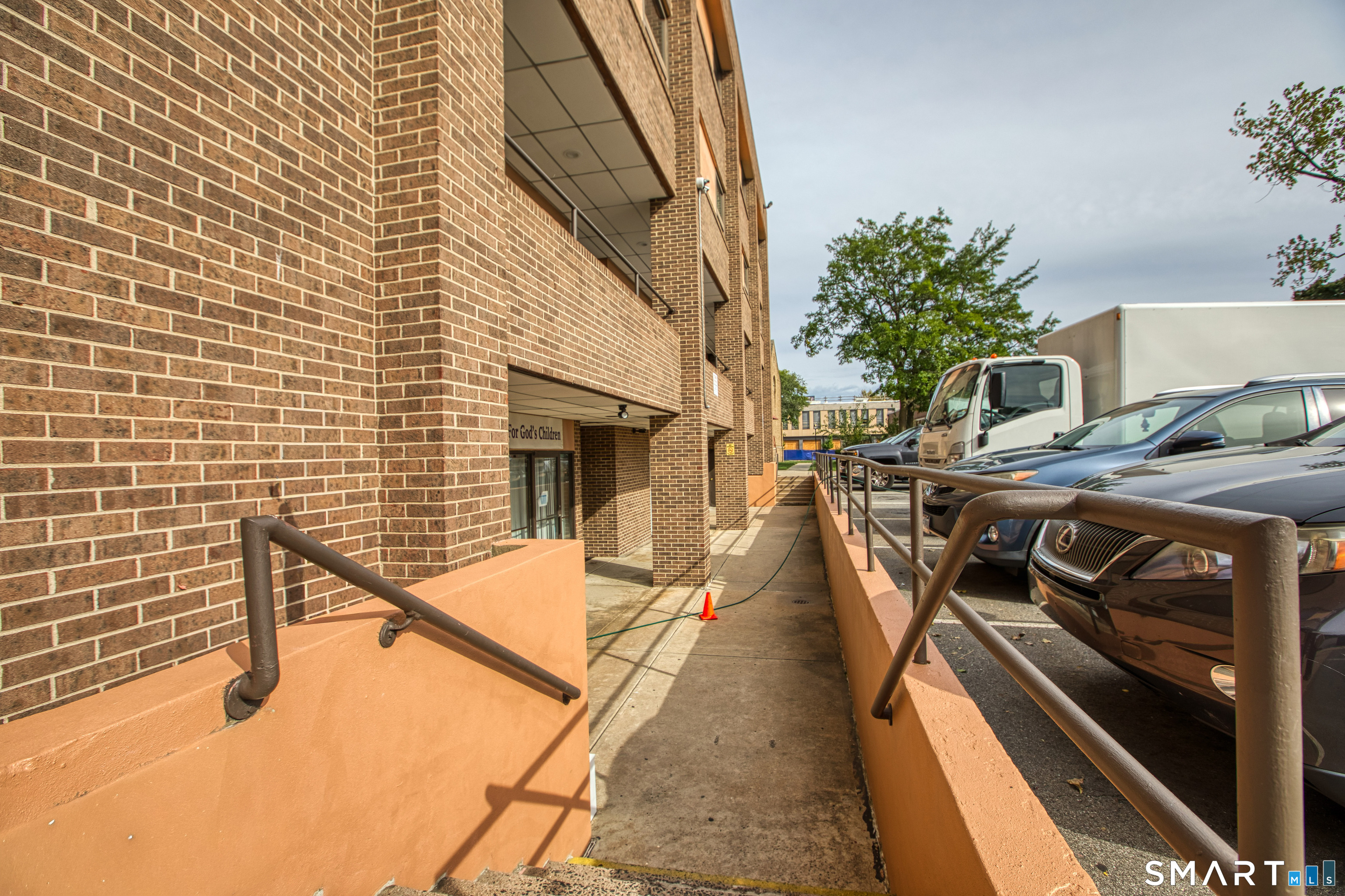 1229 Albany Avenue, #306, Hartford, CT 06112