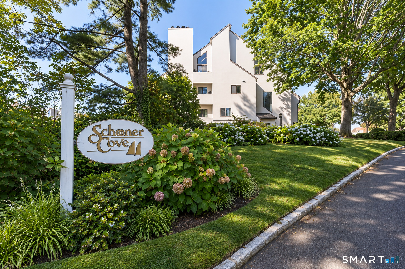 73 Harbor Drive, Stamford, Connecticut photo 3
