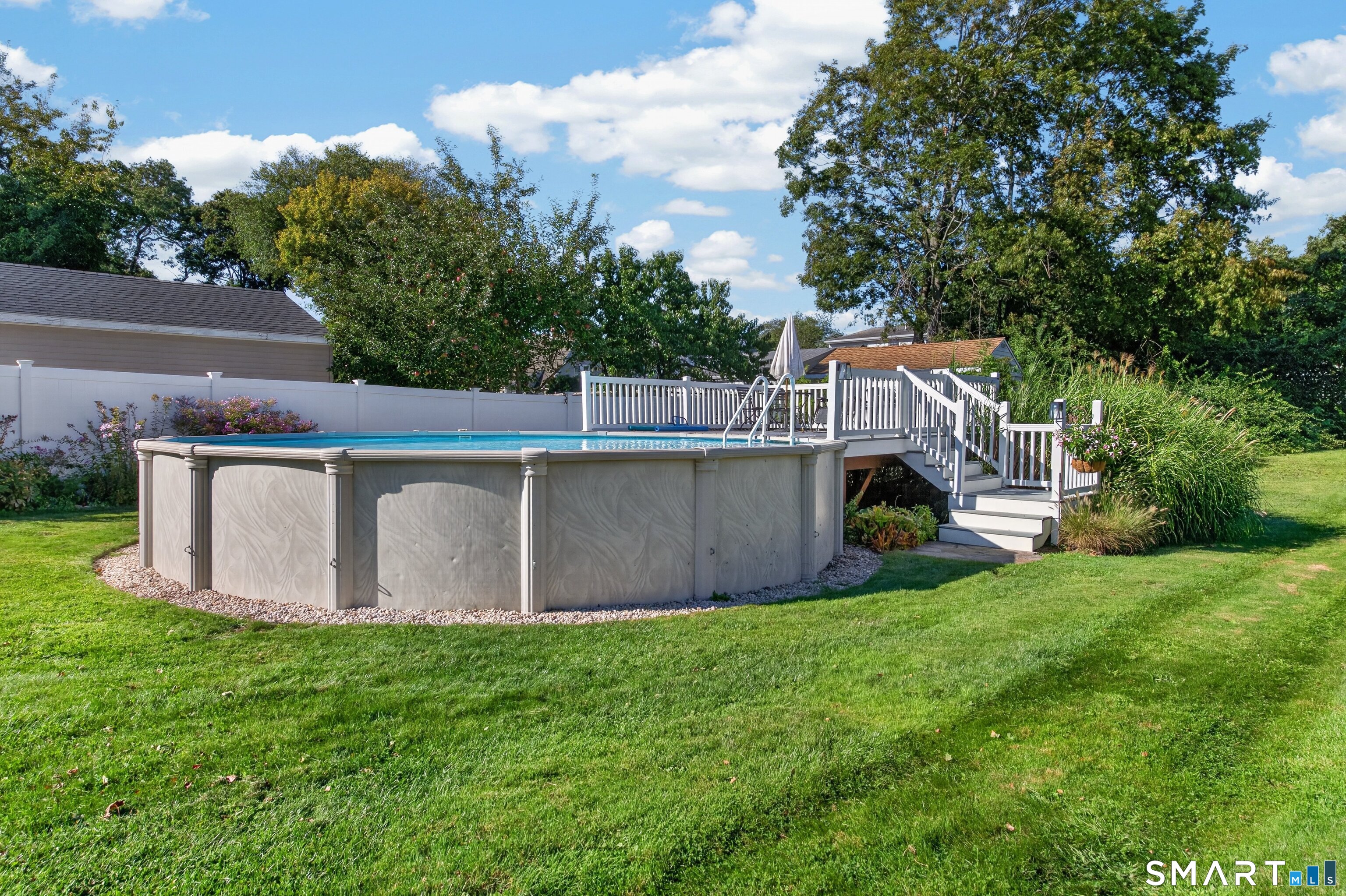13 Iver Avenue photo 34