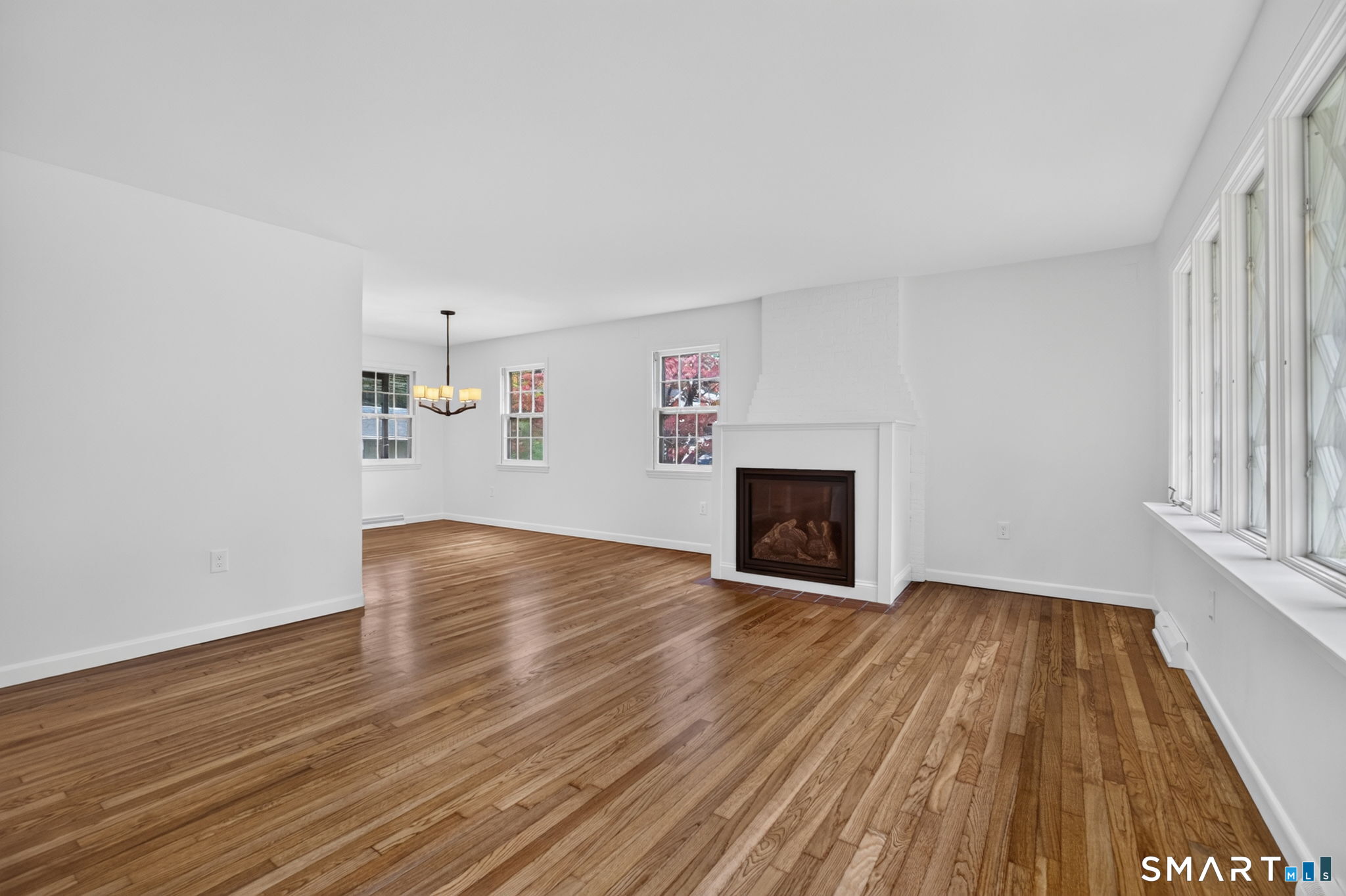 Mystic, Groton, CT 06355