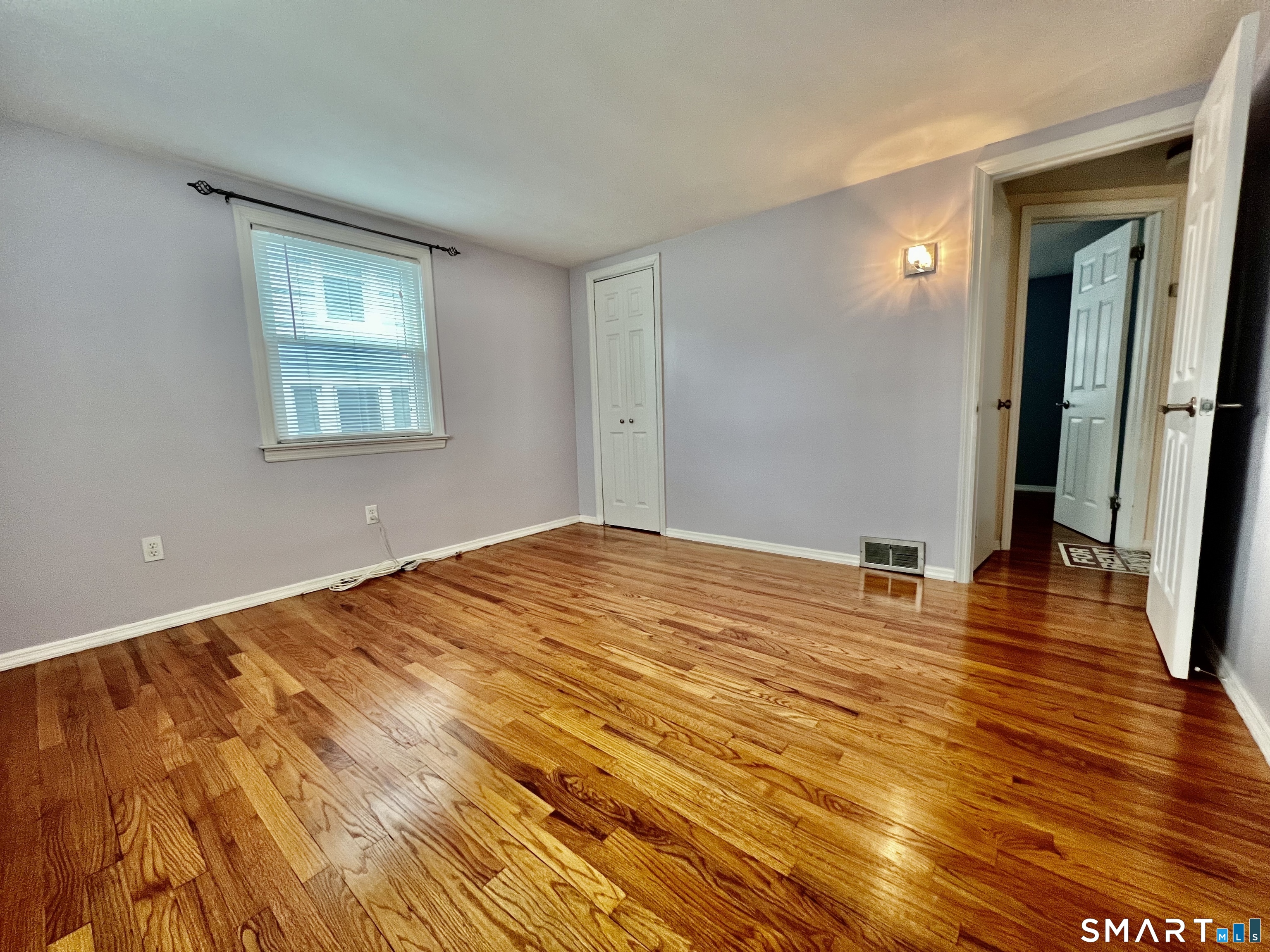 Foto 9 de Casa en renta en 140 1/2 Stuart Avenue, Norwalk, CT — $3,500/mes