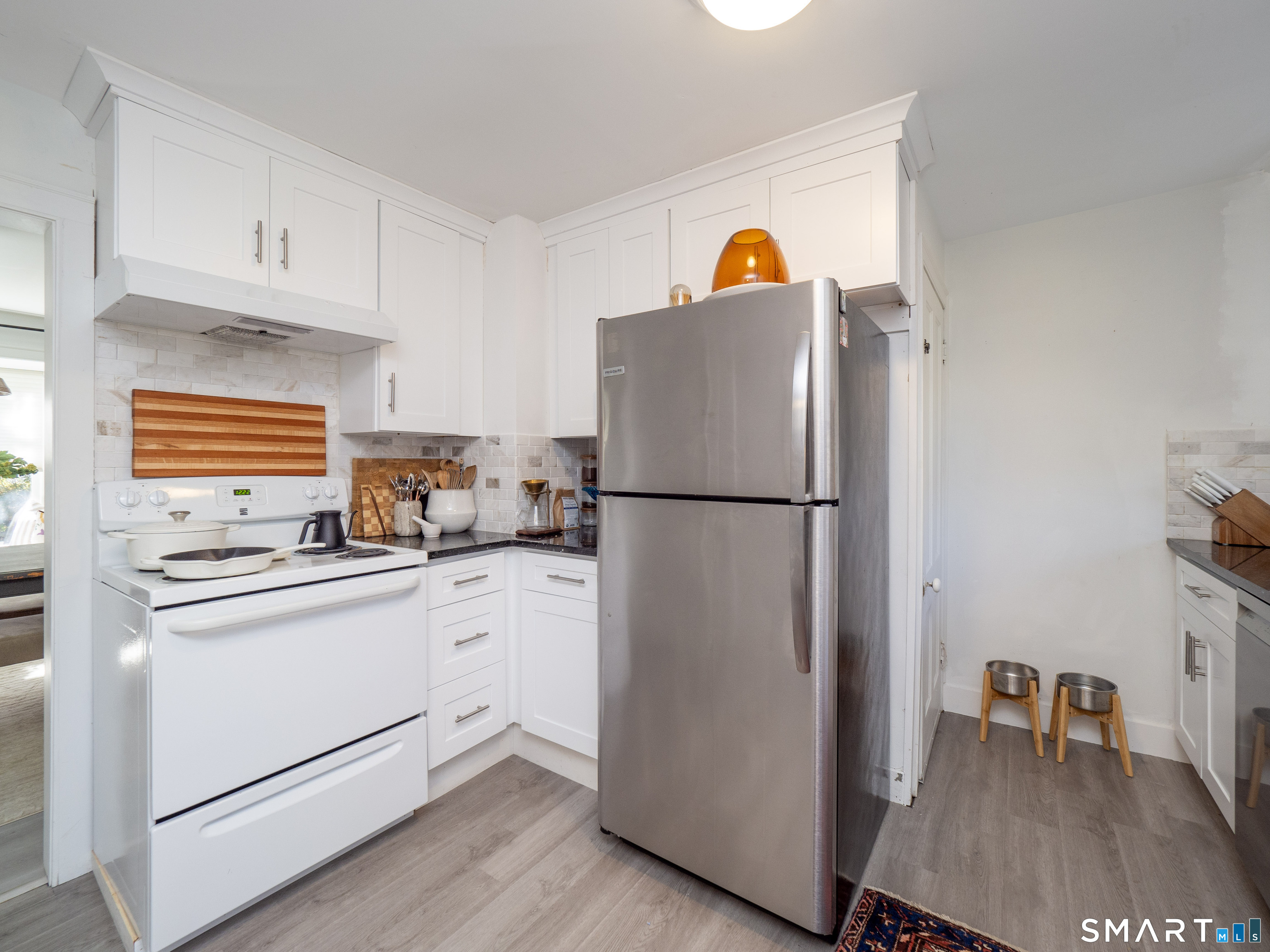 Foto 9 de Casa en renta en 209 Peaceable Street, Ridgefield, CT — $3,900/mes