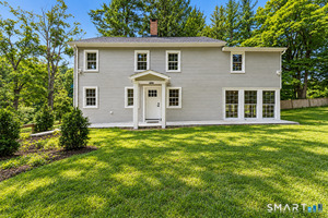 28 Walnut Hill, Bethel