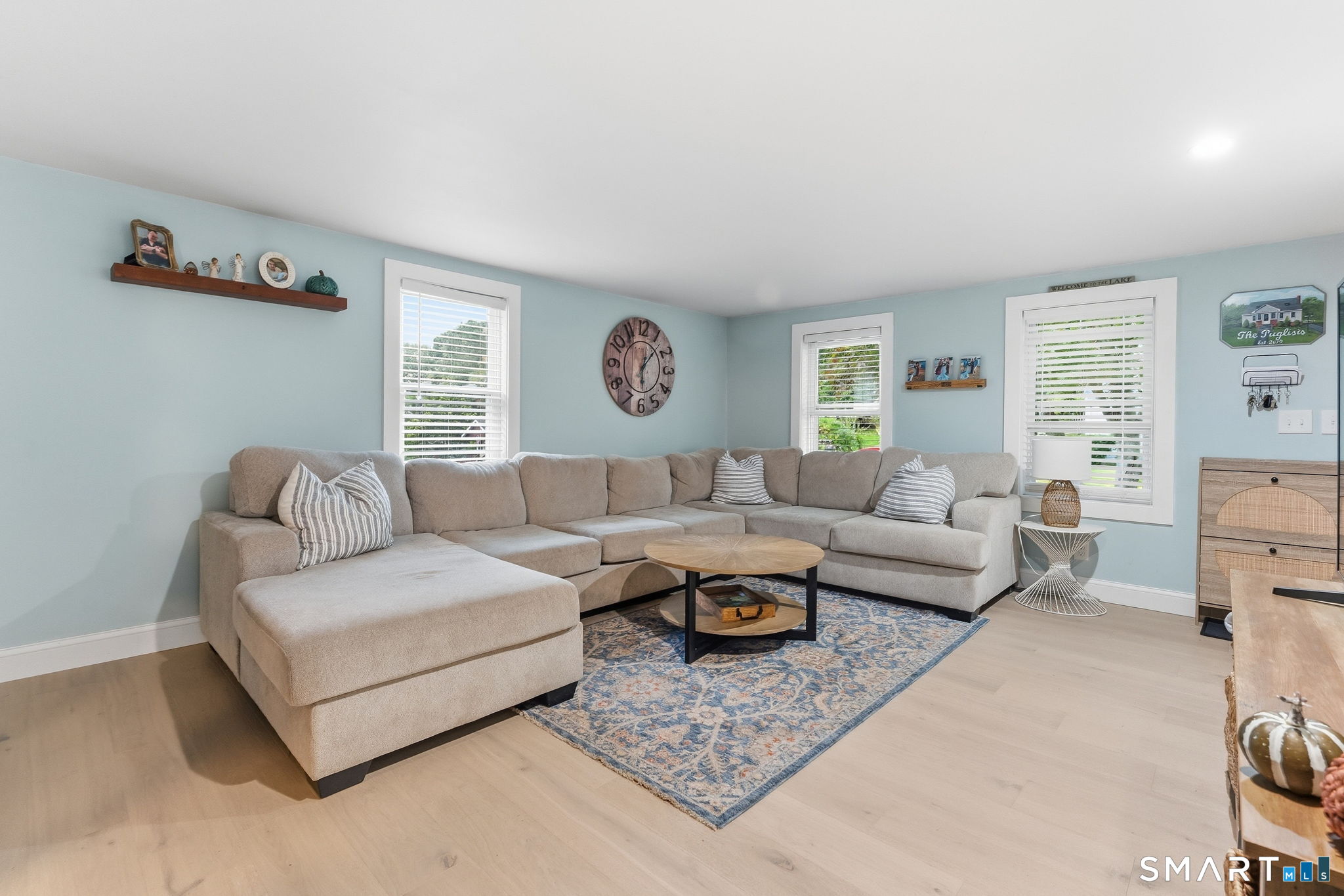 18 Lakewood Road, East Hampton, CT 06424