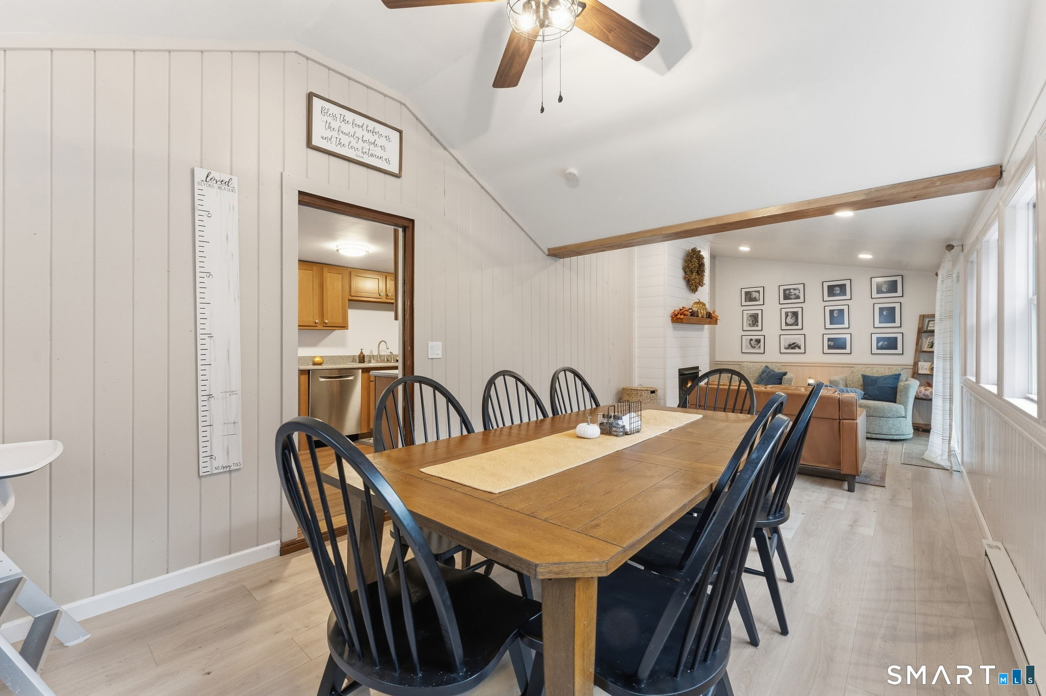 18 Lakewood Road, East Hampton, CT 06424